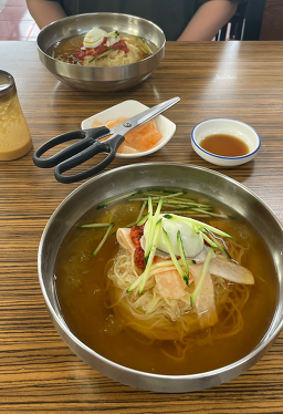 하단밀면전문점 대표 사진