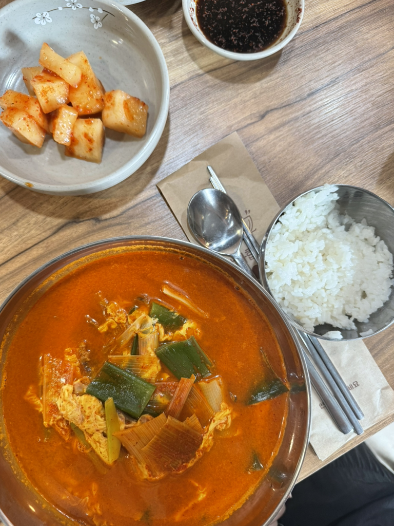 예담육개장 대표 사진