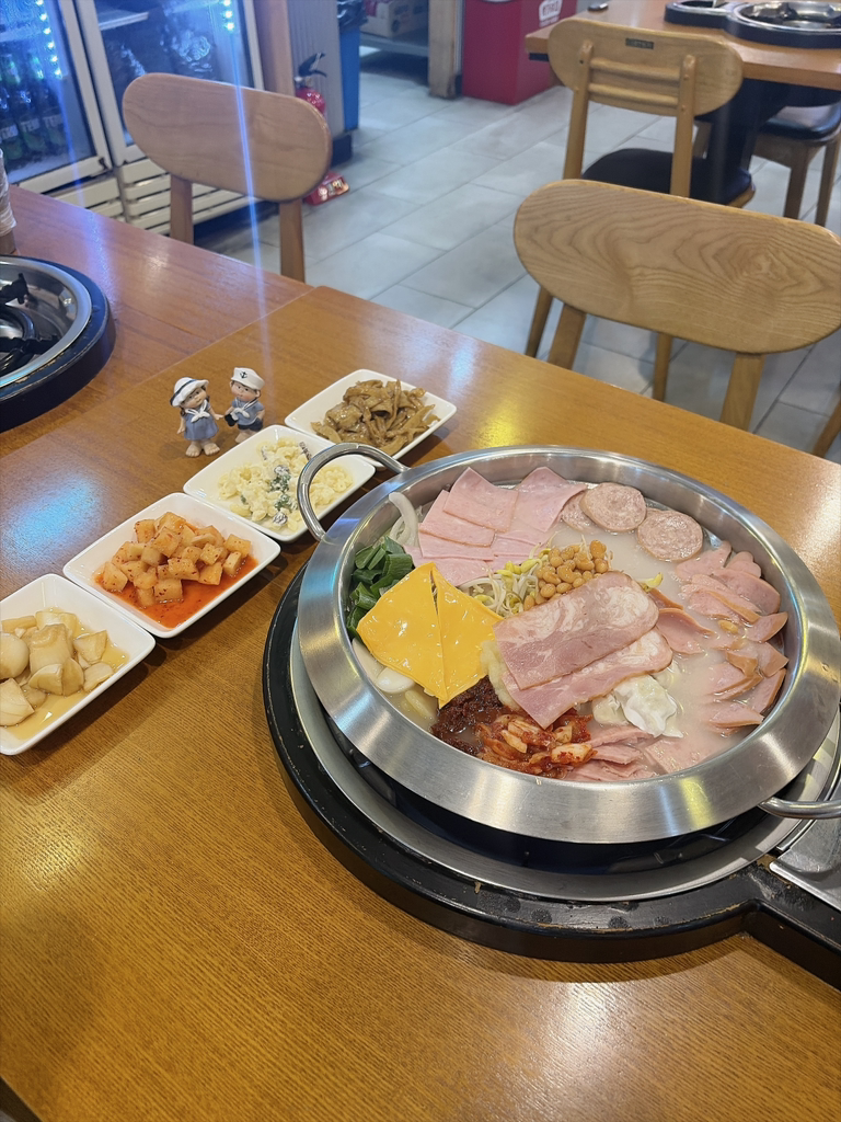 경성부대찌개&닭갈비 부경대경성대점 대표 사진