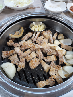 돈나라 사진 4