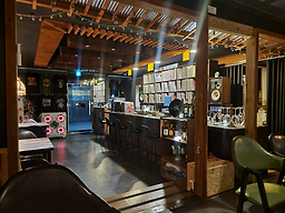스춈 lp바 사진 2
