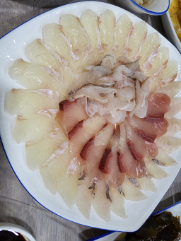 삼천포 횟집 사진 4