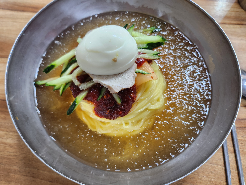 명가수영밀면 부산본점 대표 사진