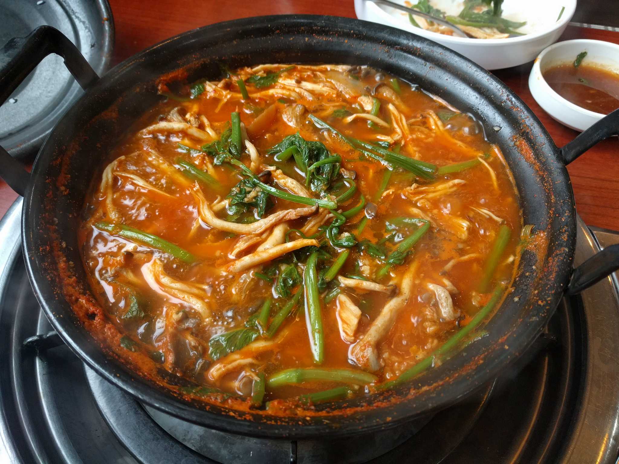 샤브샤브버섯칼국수 부평점 대표 사진