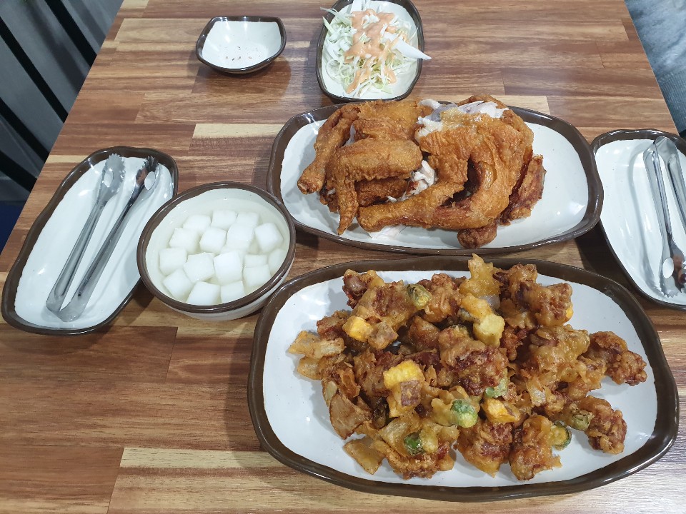 옛날통닭 토곡점 사진 2