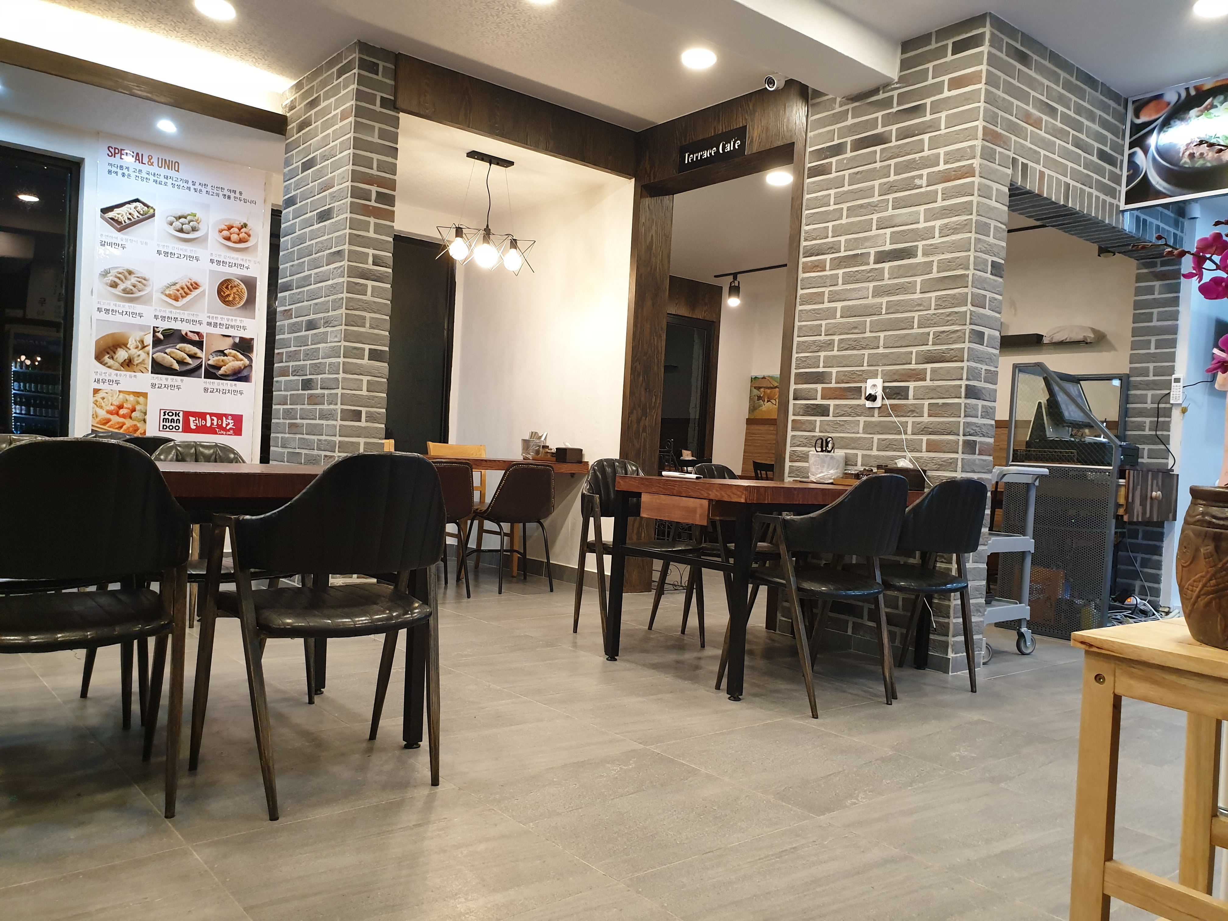 기운찬갈비탕테라스카페 사진 8