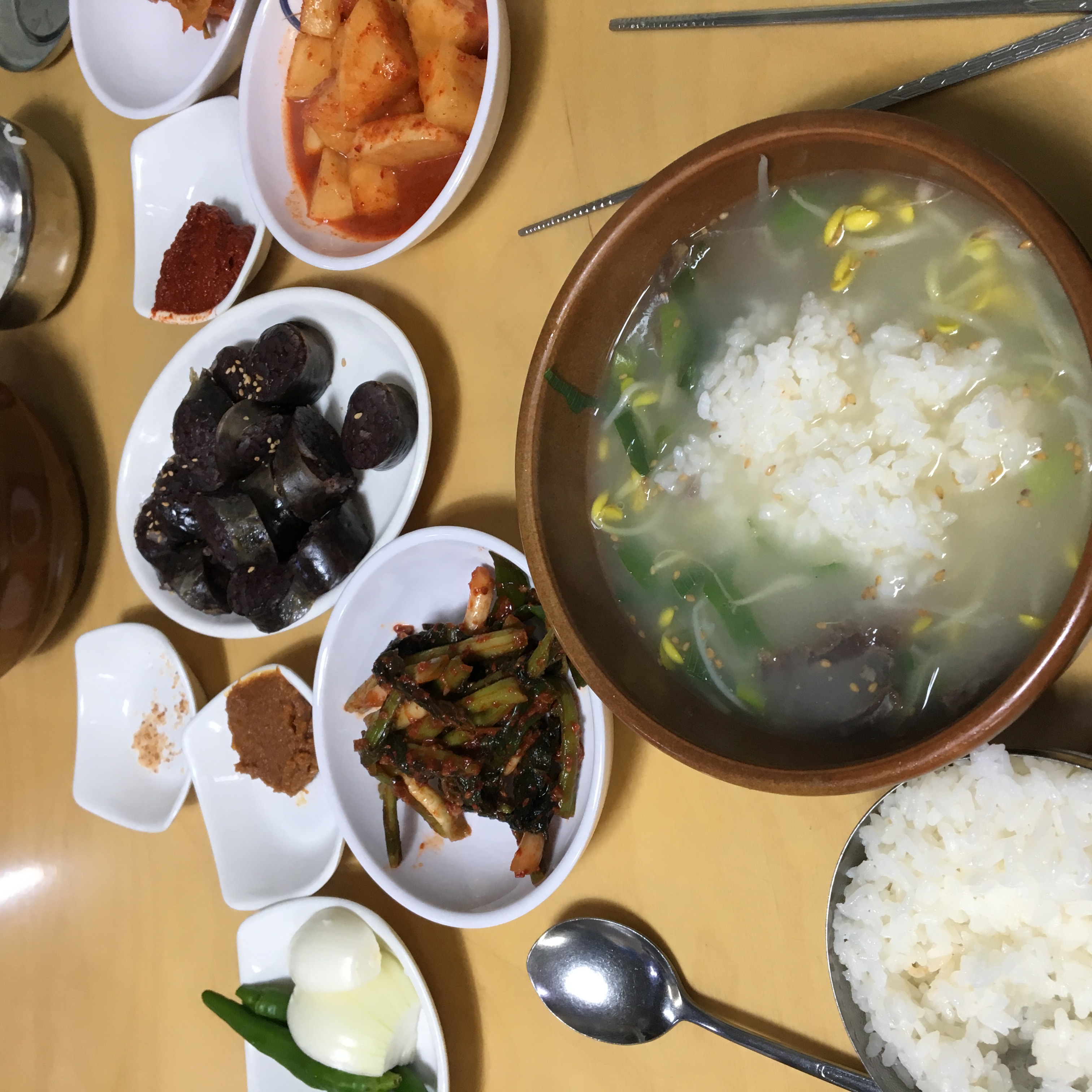 장터뚝배기 사진 4