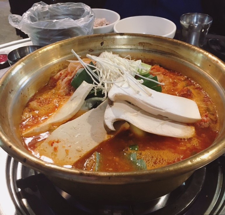 돌다리식당 연신내점 사진 4