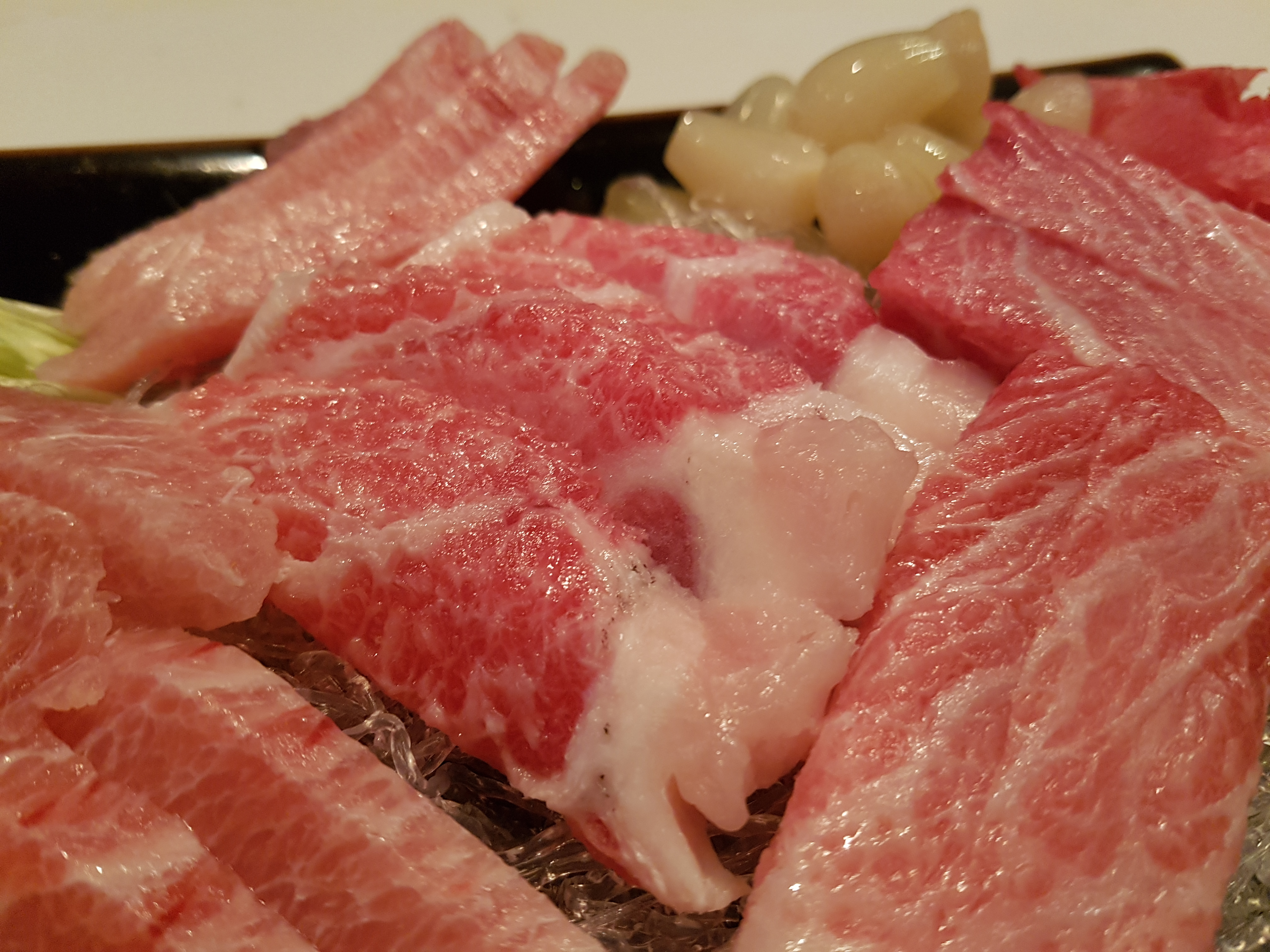 토모 대표 사진