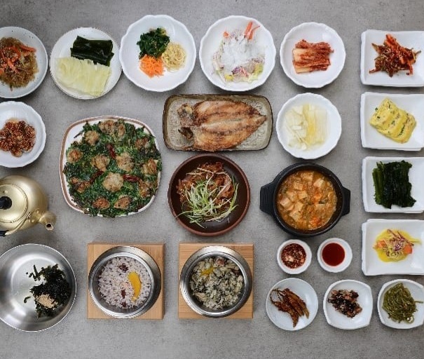 Palgongsaneommabapsang (팔공산엄마밥상) 1