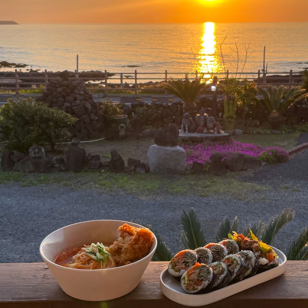 제주애월낭만식당김밥 고사리육개장 사진 5