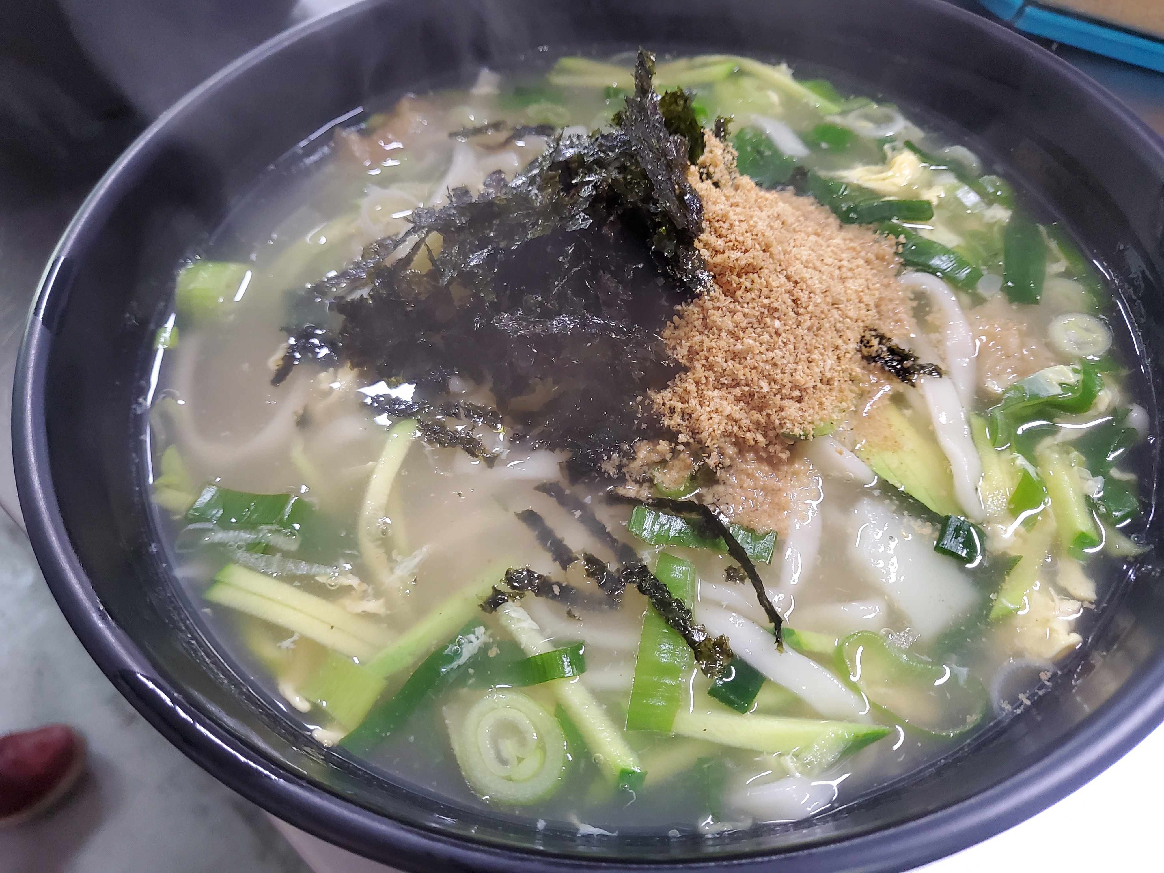 황태맑은칼국수