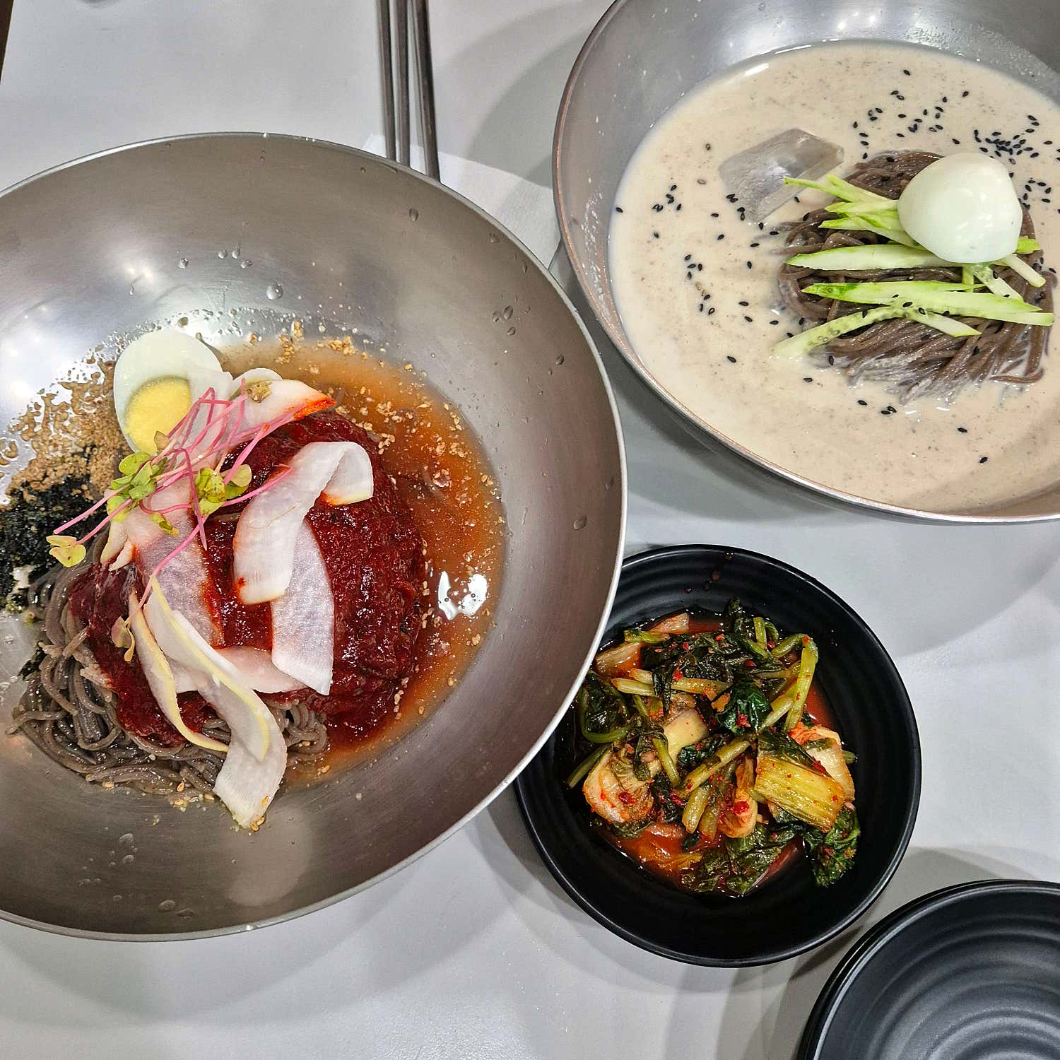 Balamemilmakguksu (발아메밀막국수) 2