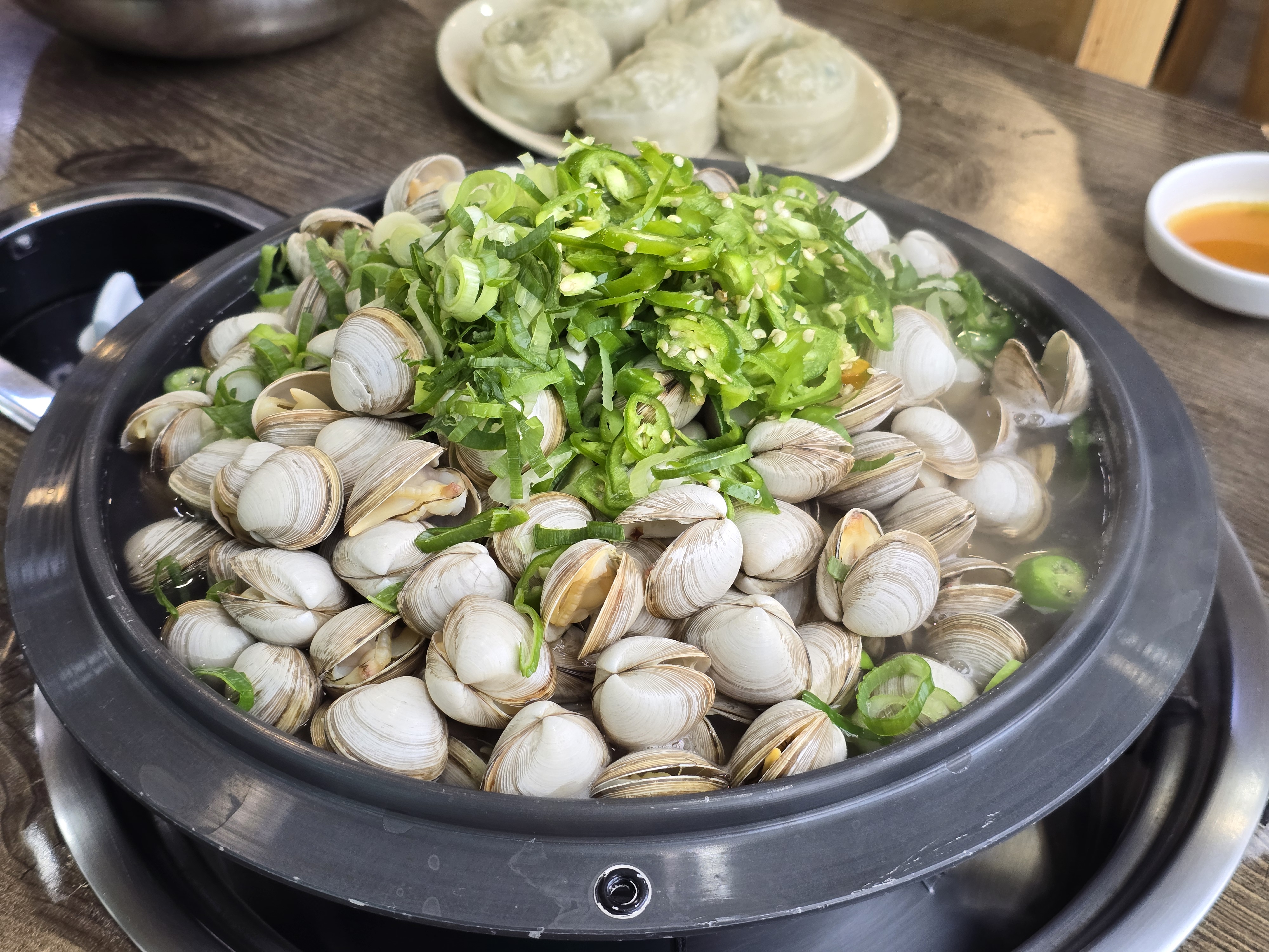 Sejongbokkalguksu (세종복칼국수) 2