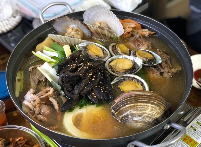 Beodeunamujip (버드나무집) 2