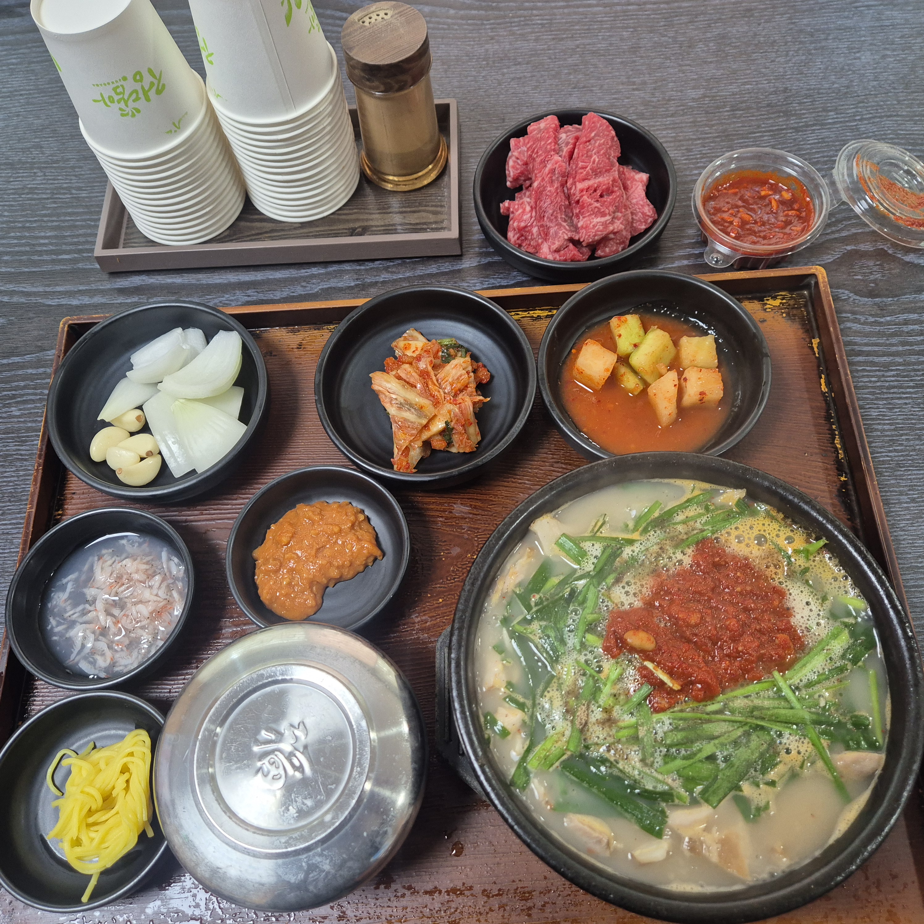 설봉돼지국밥 사진 8