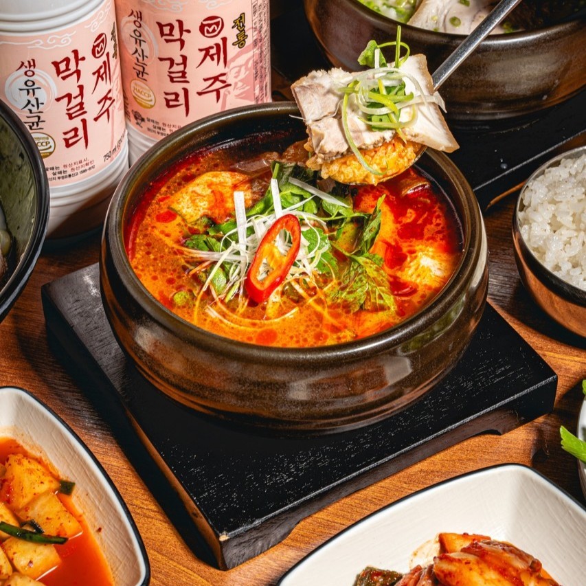 Hanrimdwaejigukbap (한림돼지국밥) 1