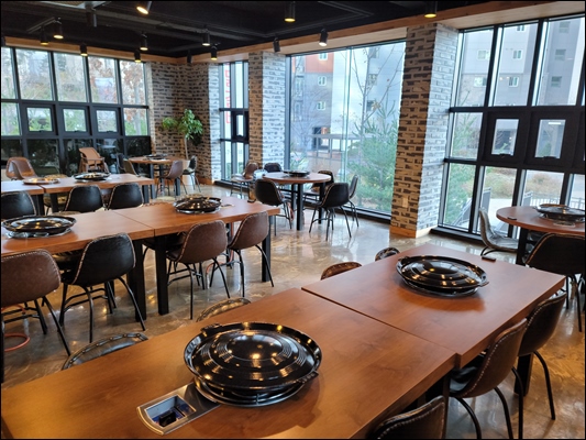 Daepasotttukkeongsamgyeopsal 4