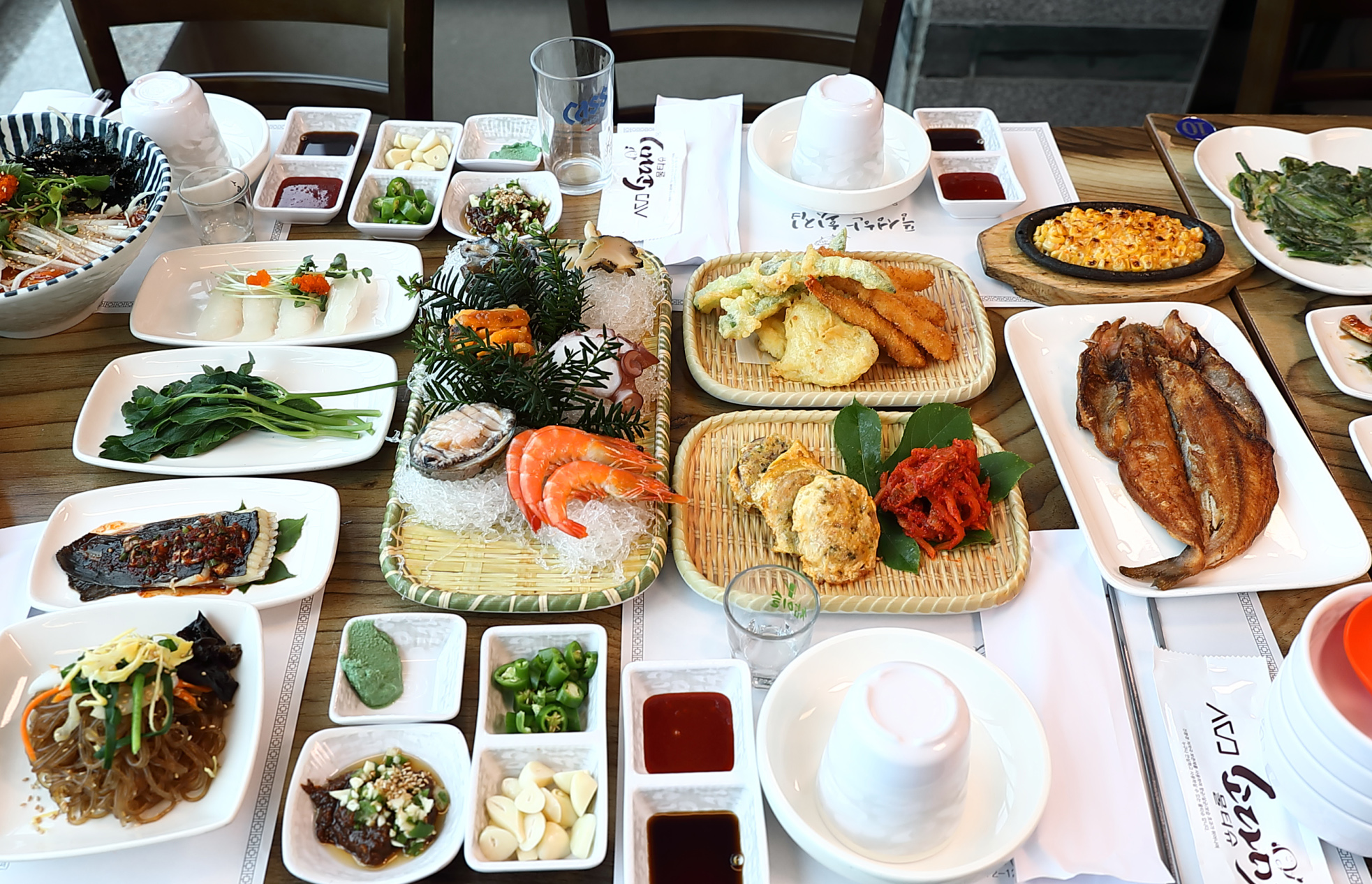 Pungseonghanhoetjip (풍성한횟집) 3