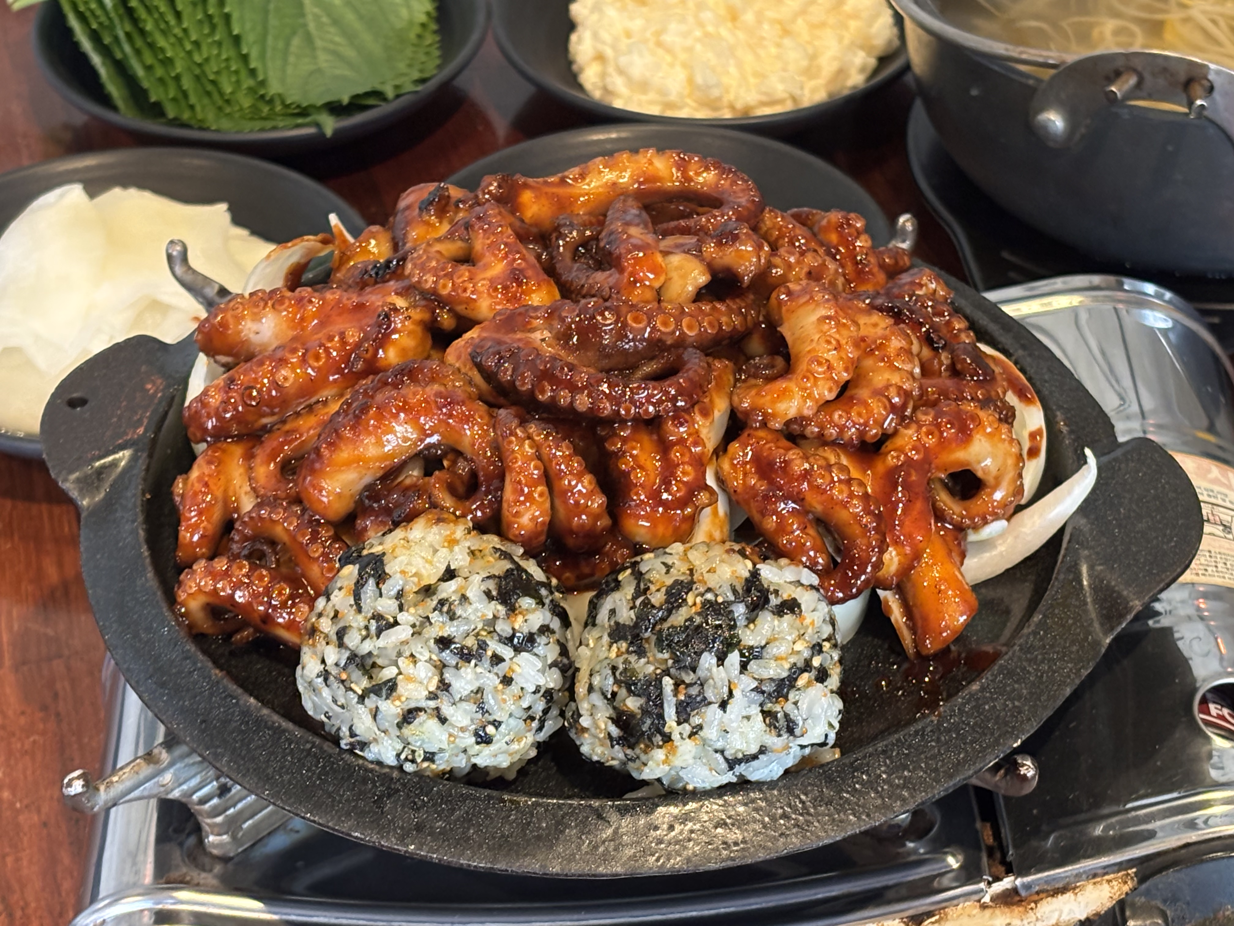 Deomomjjangjjukkumi (더몸짱쭈꾸미) 3