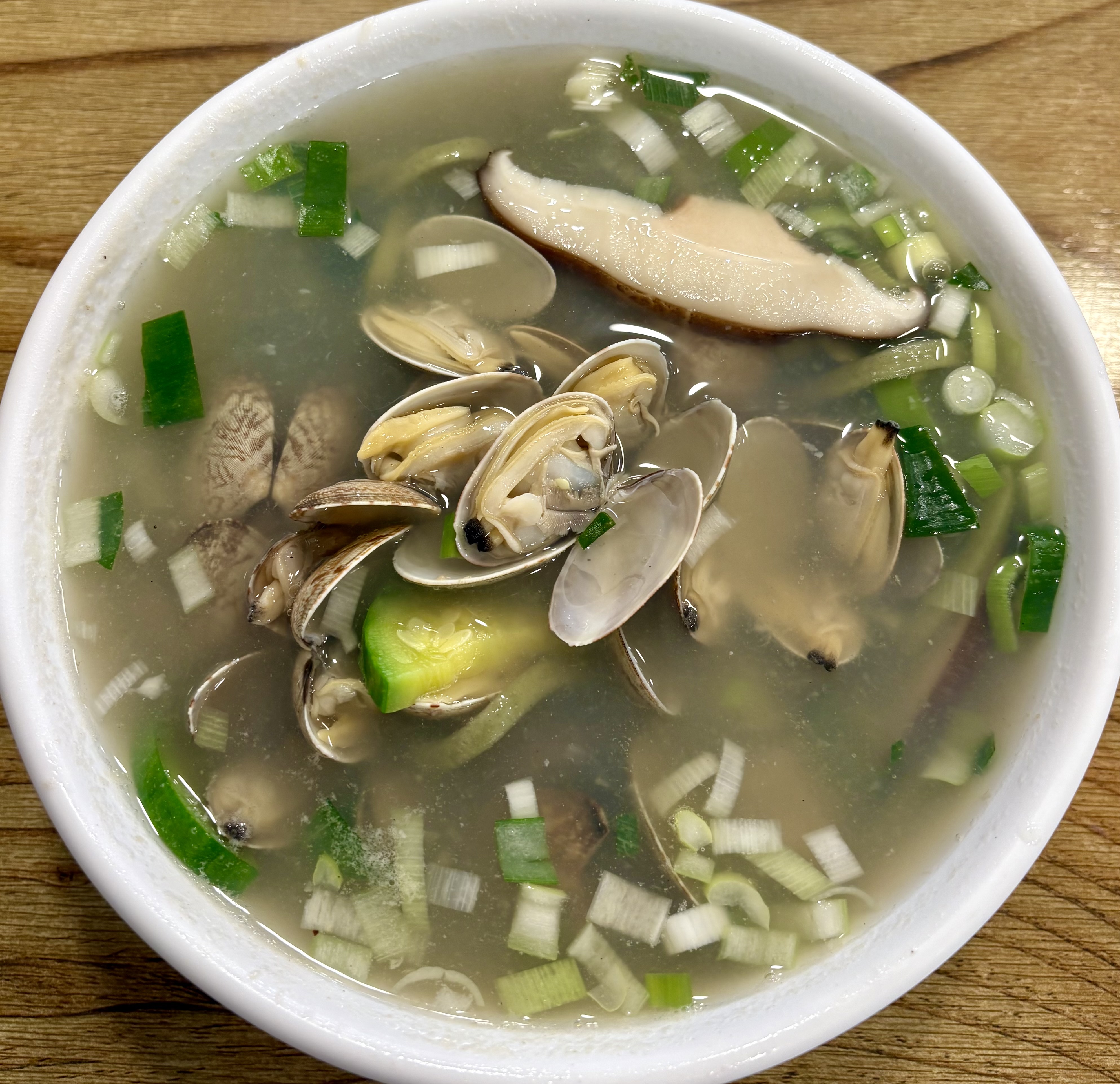 Matinneunkalguksu 4