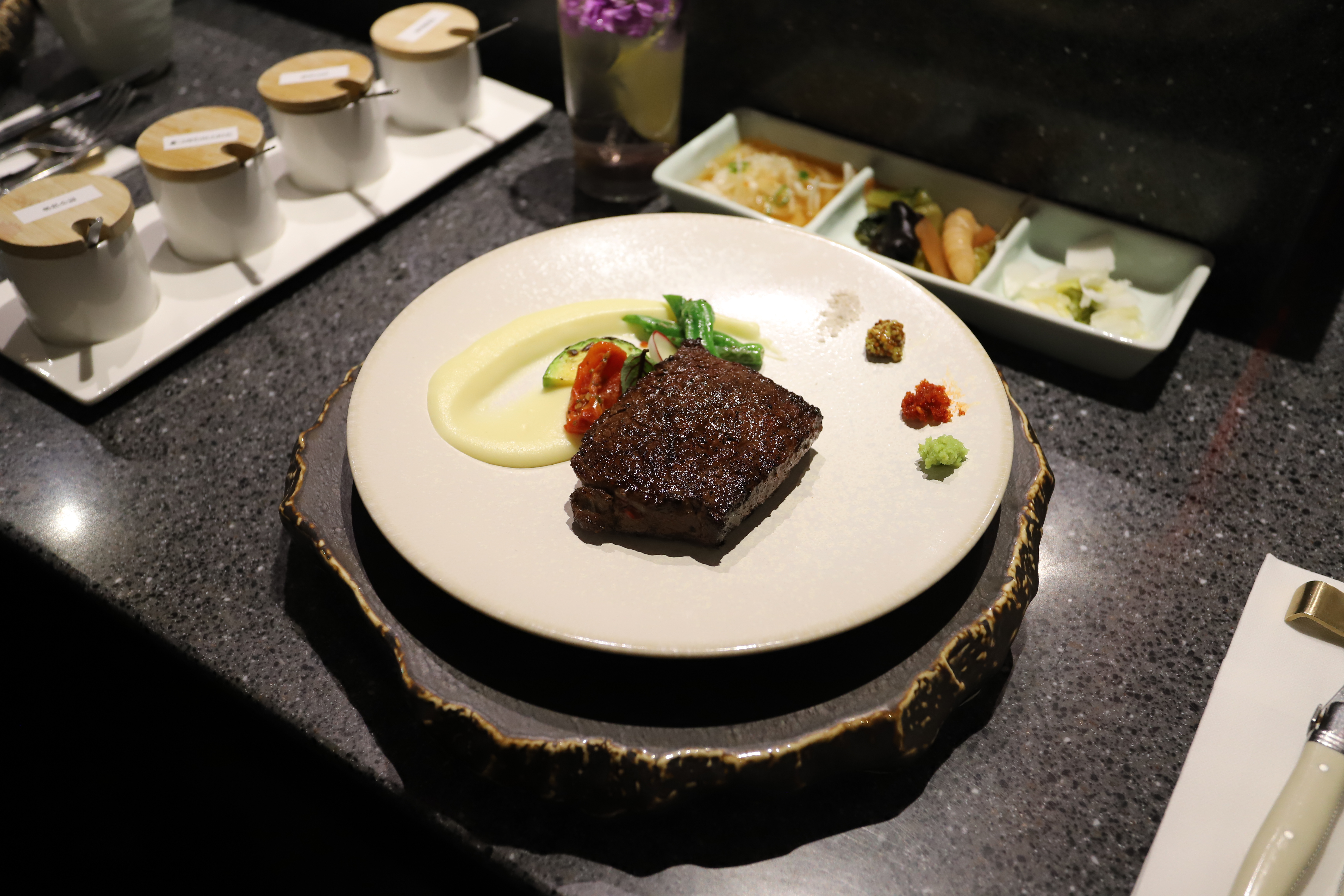지즐미육회관 한우오마카세 합정점 사진 2