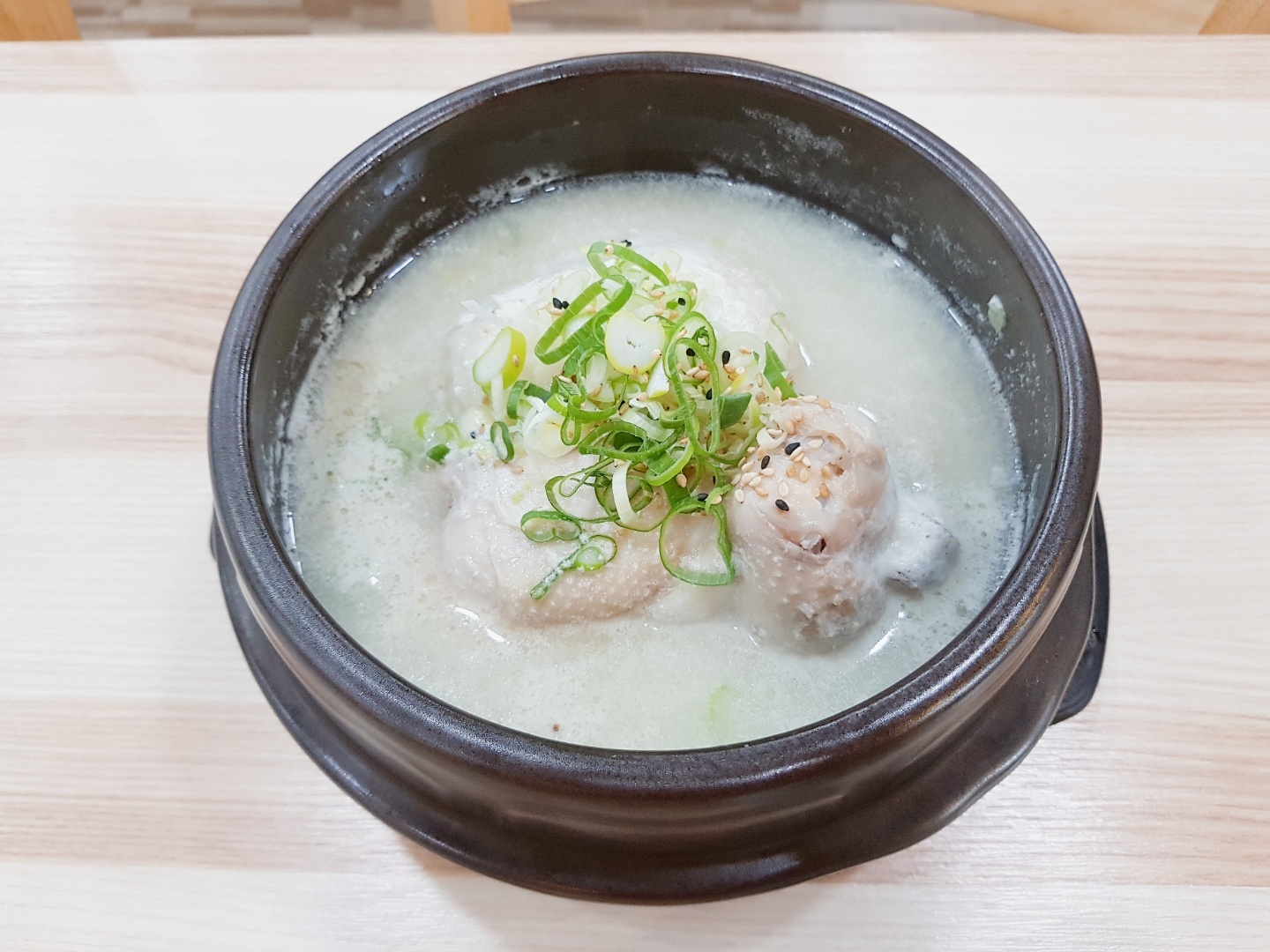 김윤미전복삼계탕 명지점 사진 6