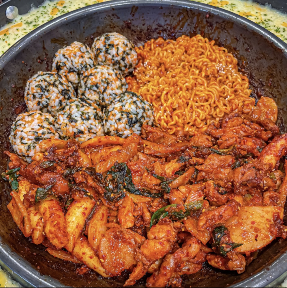 유가네닭갈비 강릉유천점 대표 사진