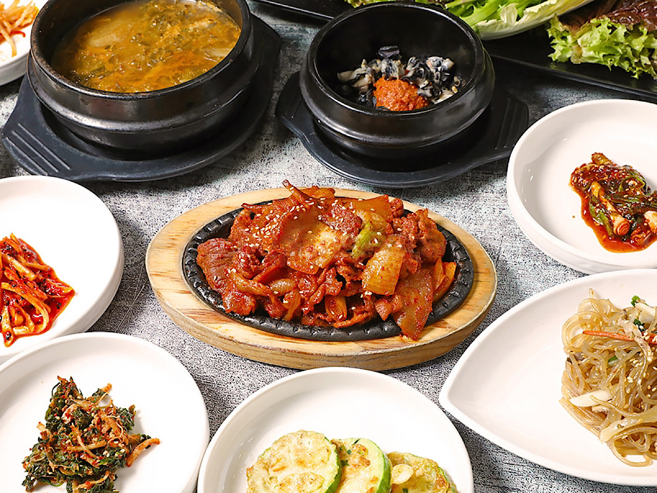 Sigolureongssambap (시골우렁쌈밥) 3