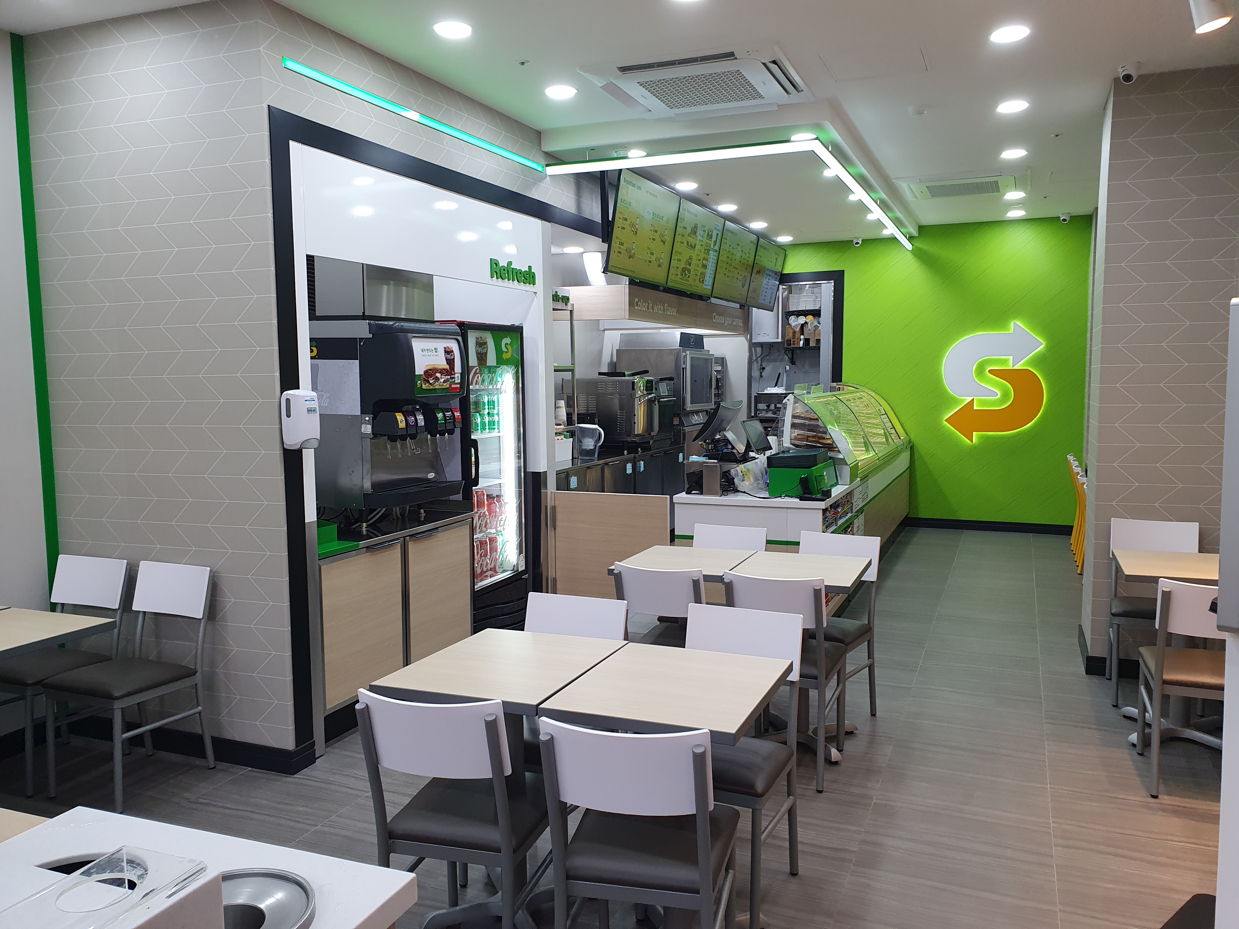 써브웨이 용인수지점 사진 4