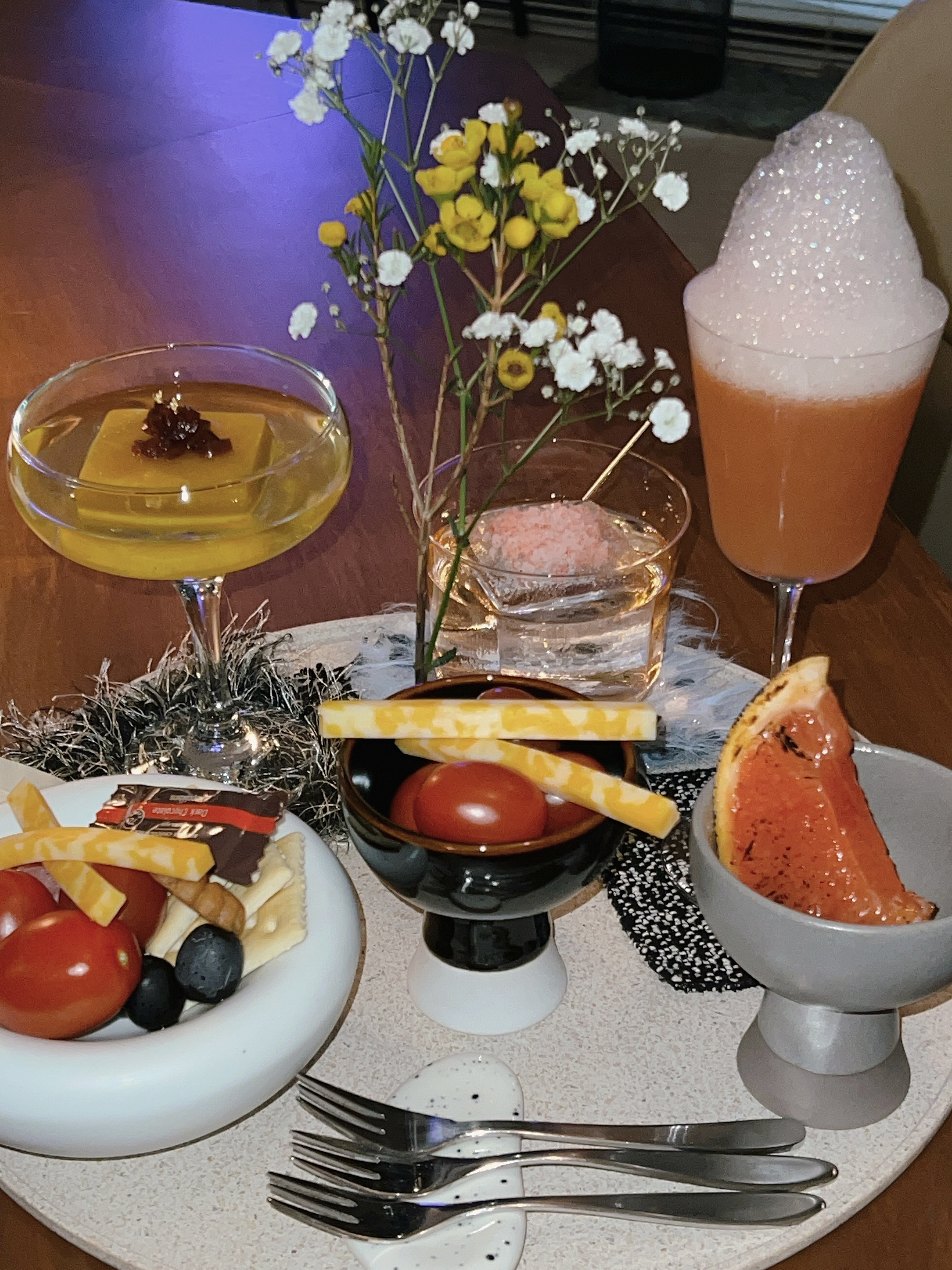홀로 낮과밤 사진 3