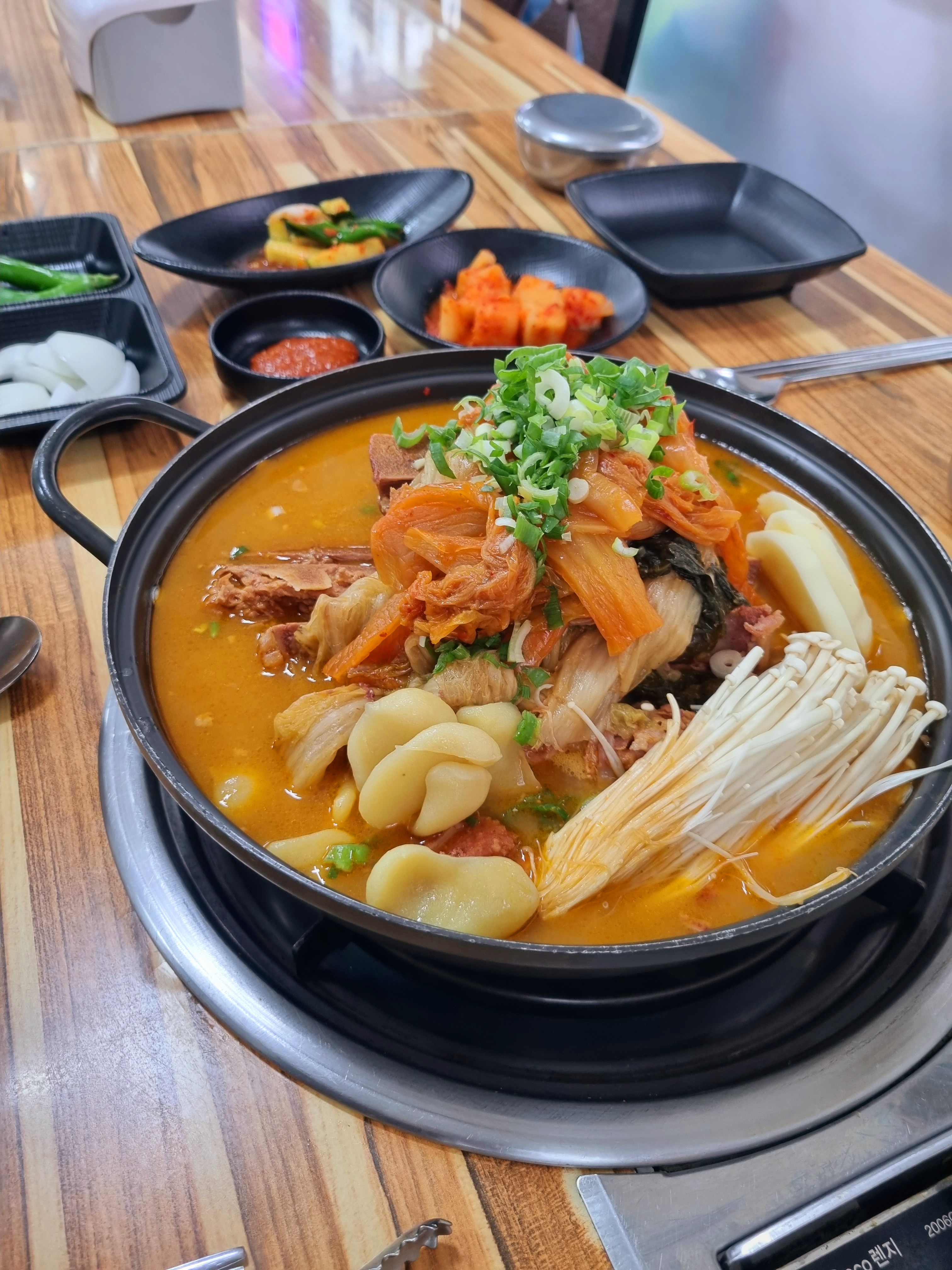 통뼈감자탕 장목점