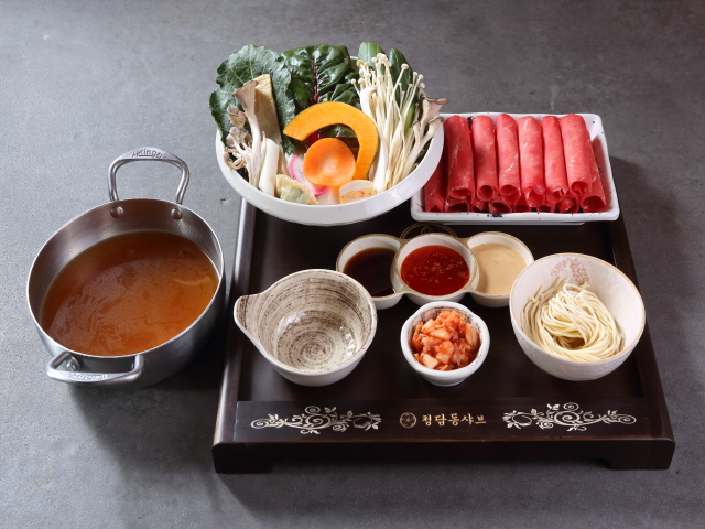 청담동샤브 왕십리역점 사진 3