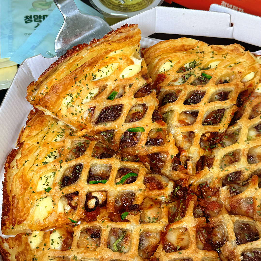 청년피자 부산반여재송점 사진 3