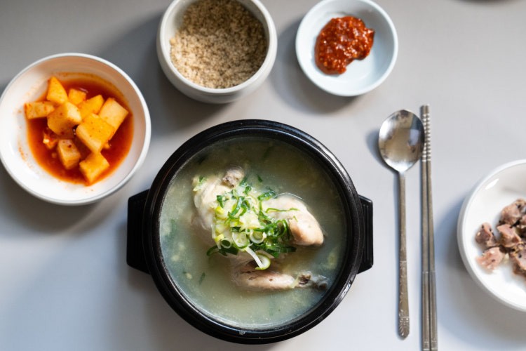 Kkotbatsikdang (꽃밭식당) 1