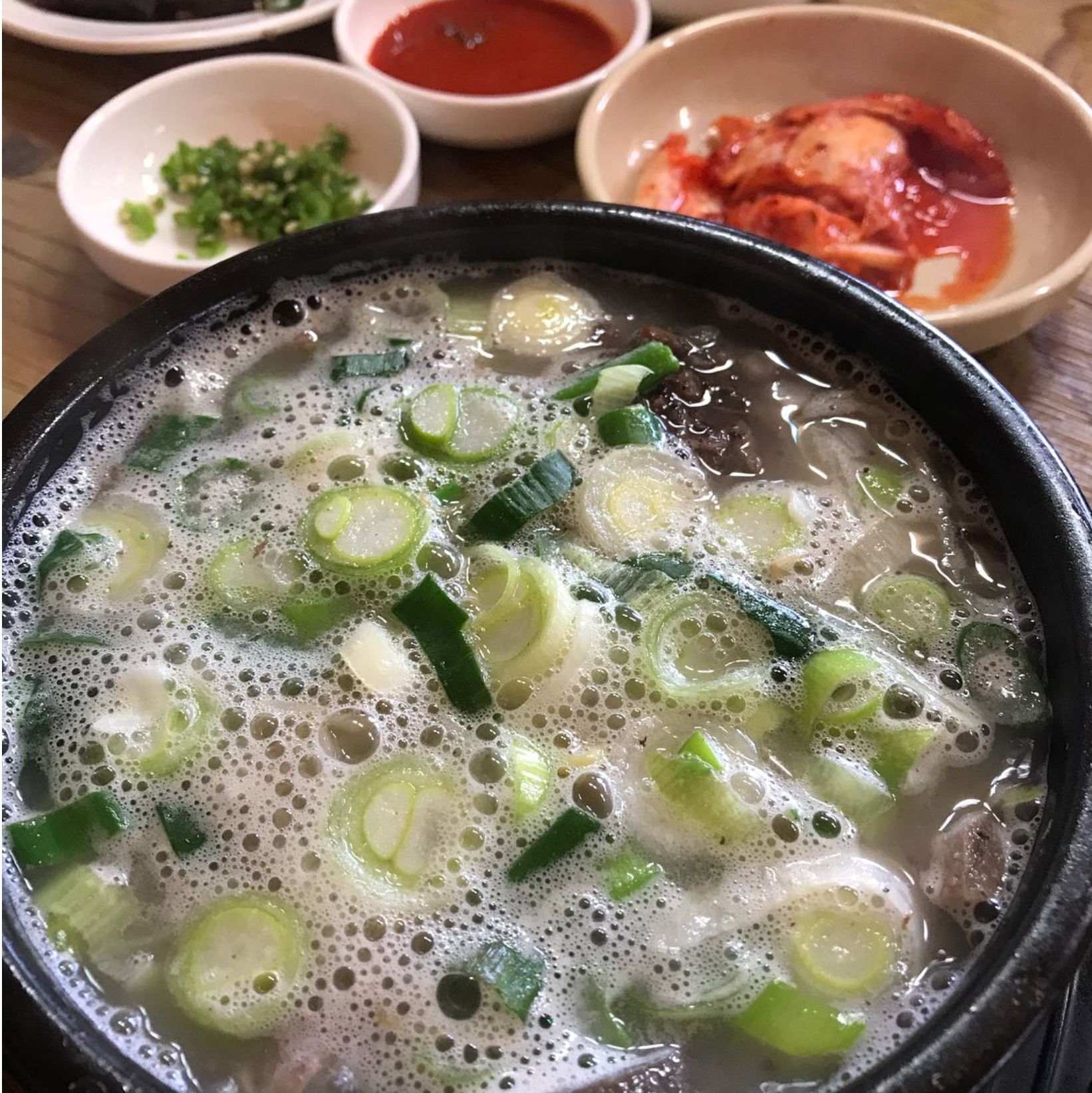 Sinchangsonsundaegukbap (신창손순대국밥) 2