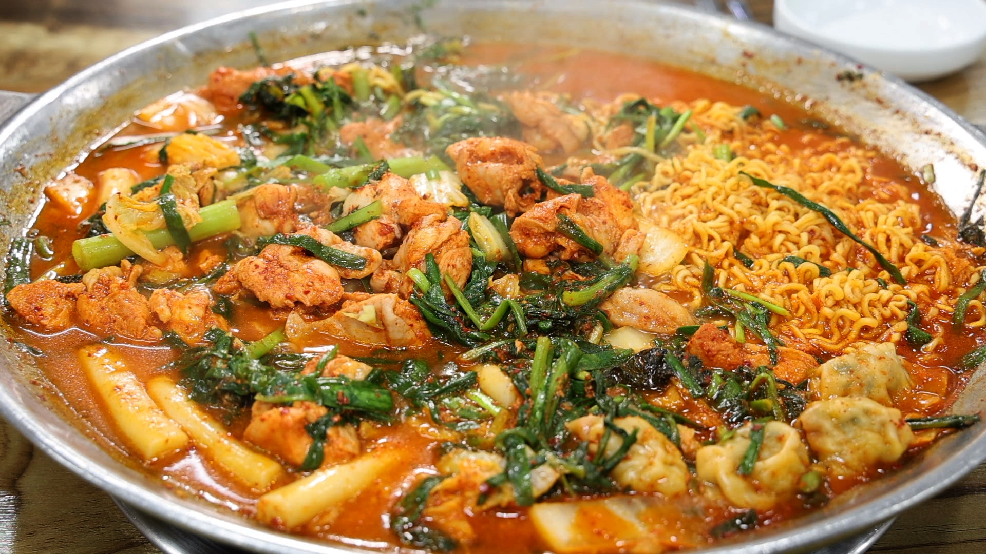 Seungsodakgalbi (승소닭갈비) 3