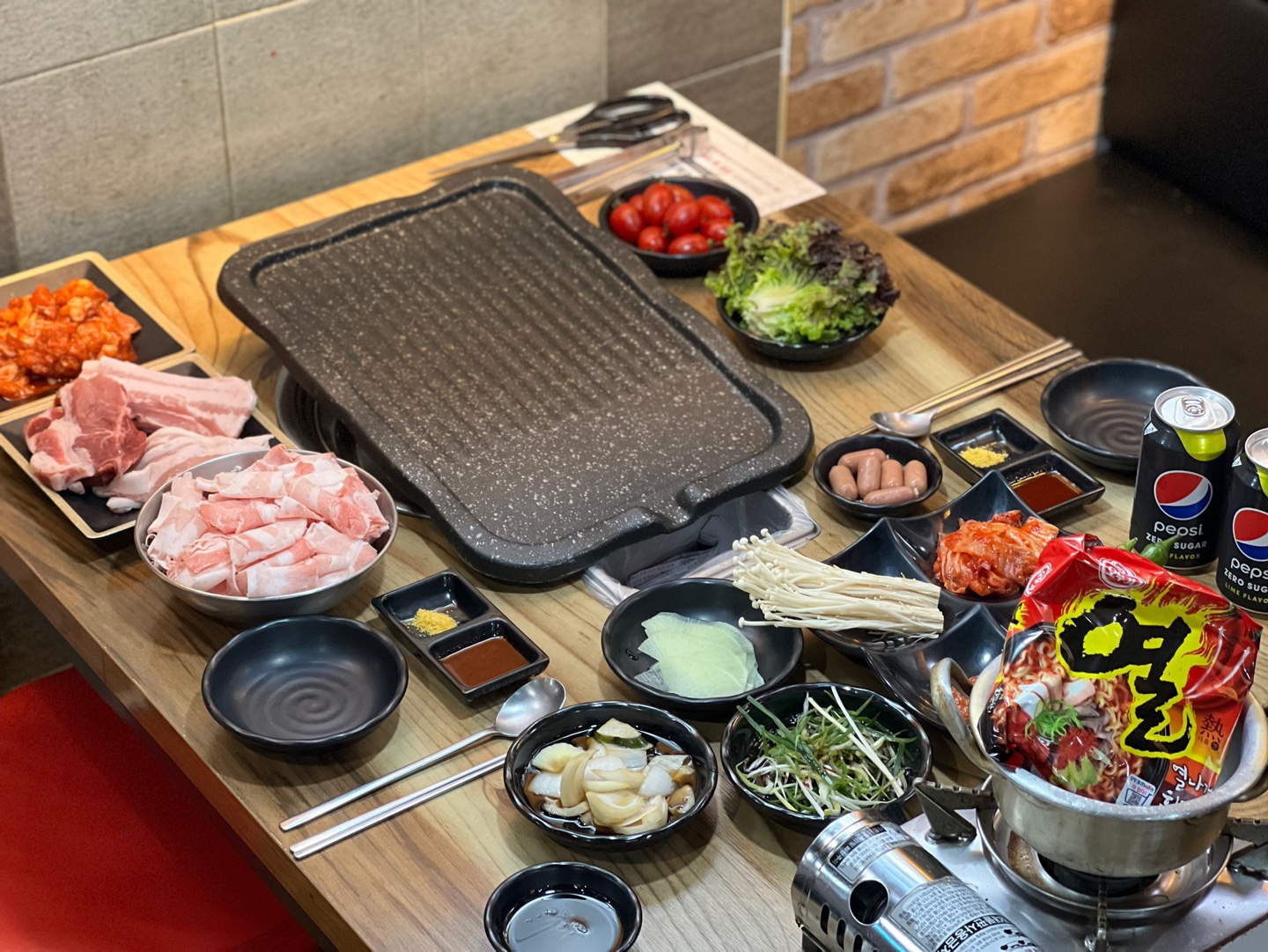애국돼지 신평점 사진 2