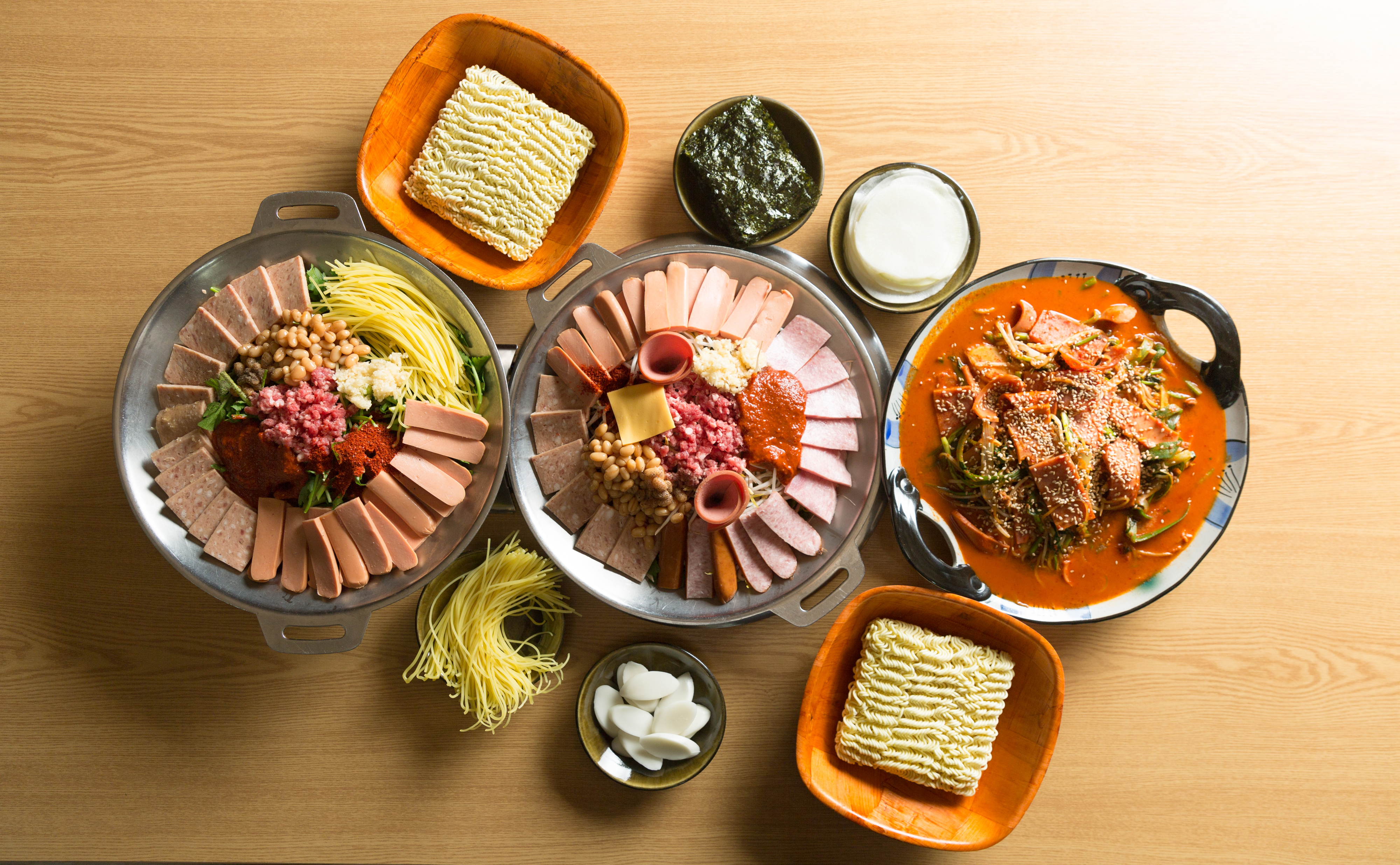 초롱이고모 부대찌개 1