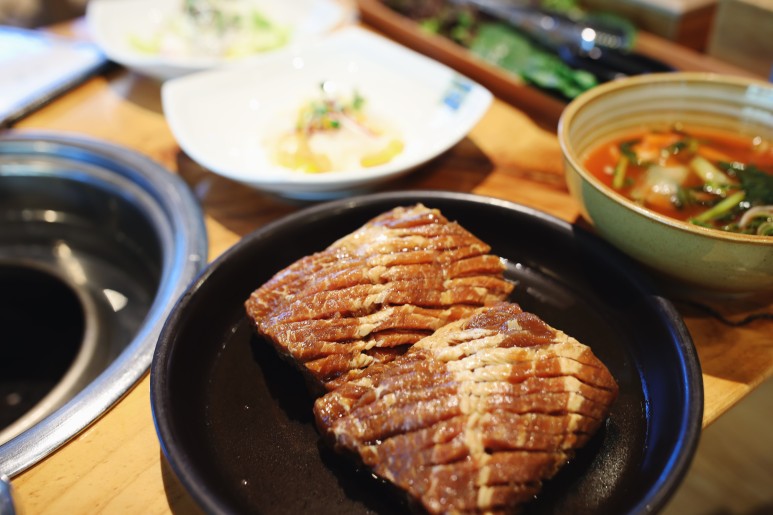 Baegotgalbimatjip (배곧갈비맛집) 1
