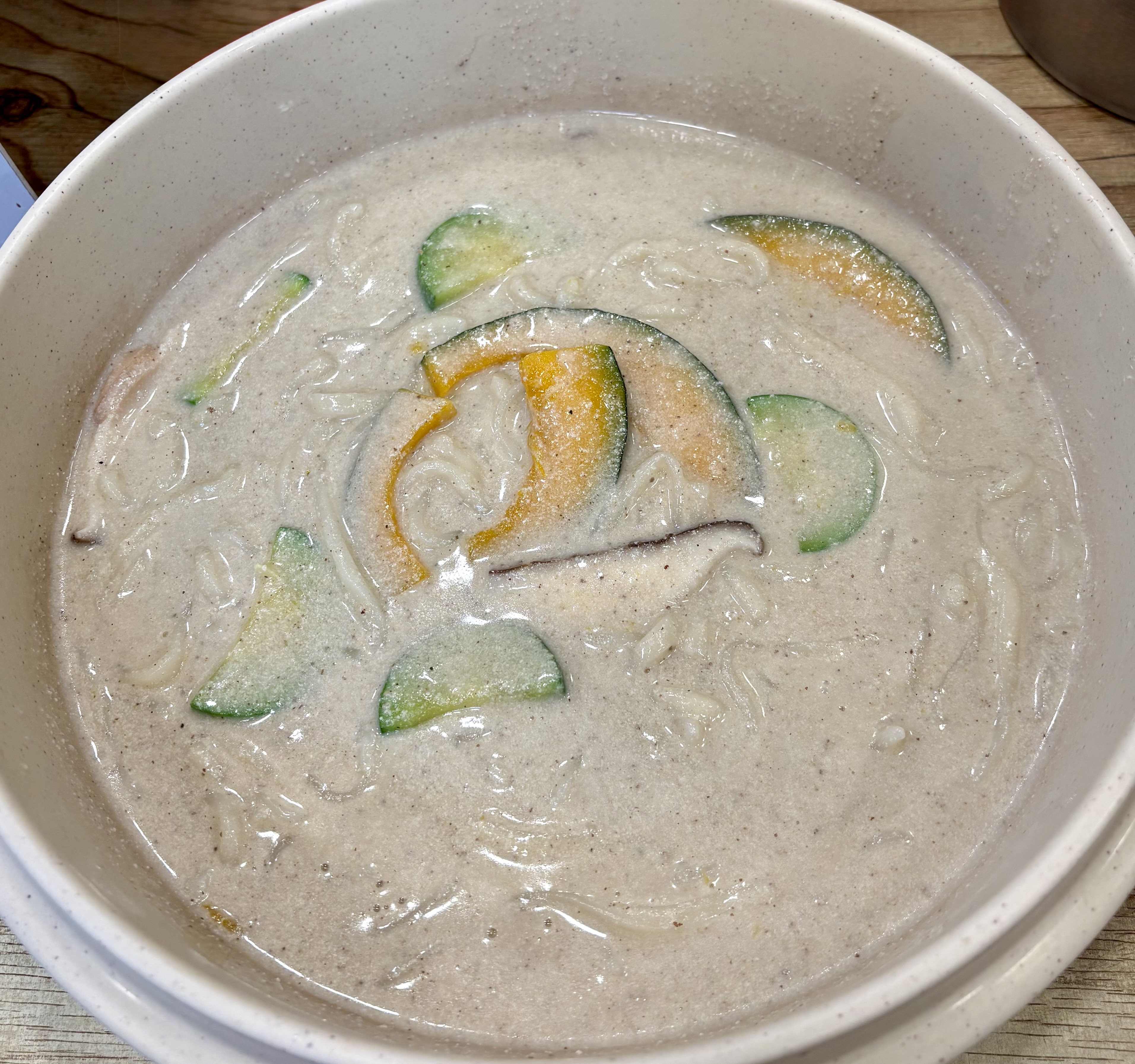 Matinneunkalguksu 5