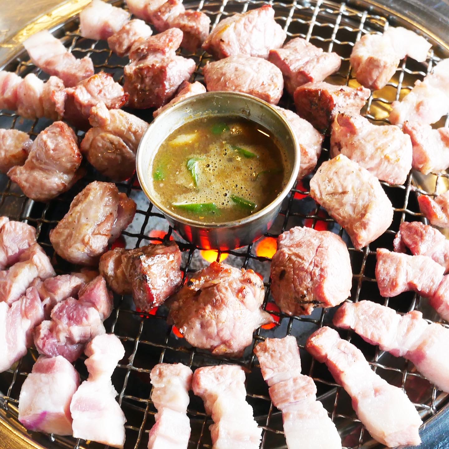 먹자씨흑돼지연탄구이 사진 8