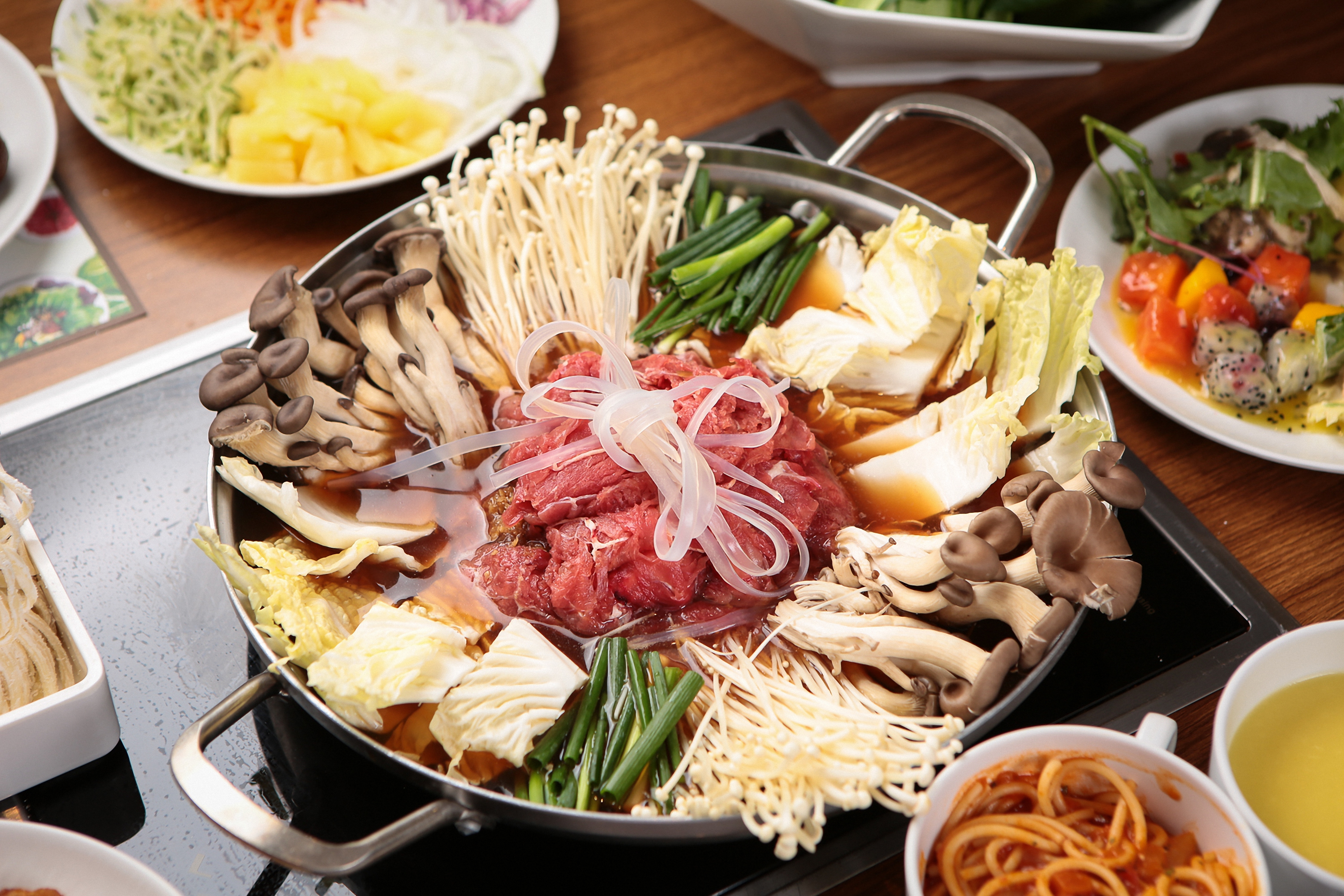 Meokgoeulbapsang (먹고을밥상) 1