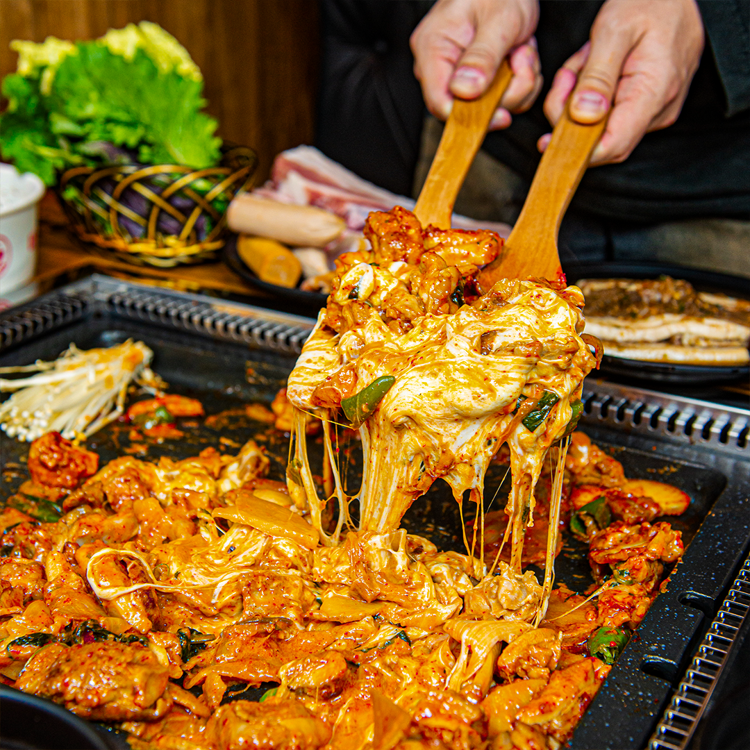 춘천집무한철판닭갈비 대학로점 사진 6