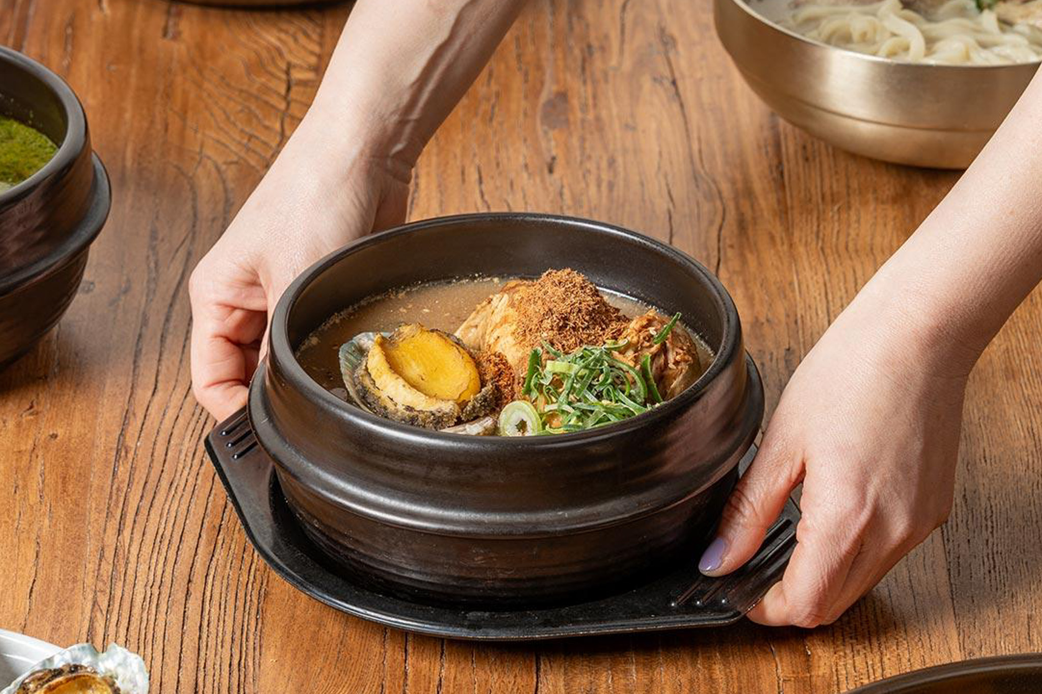 Baekje13wolsamgyetang 2