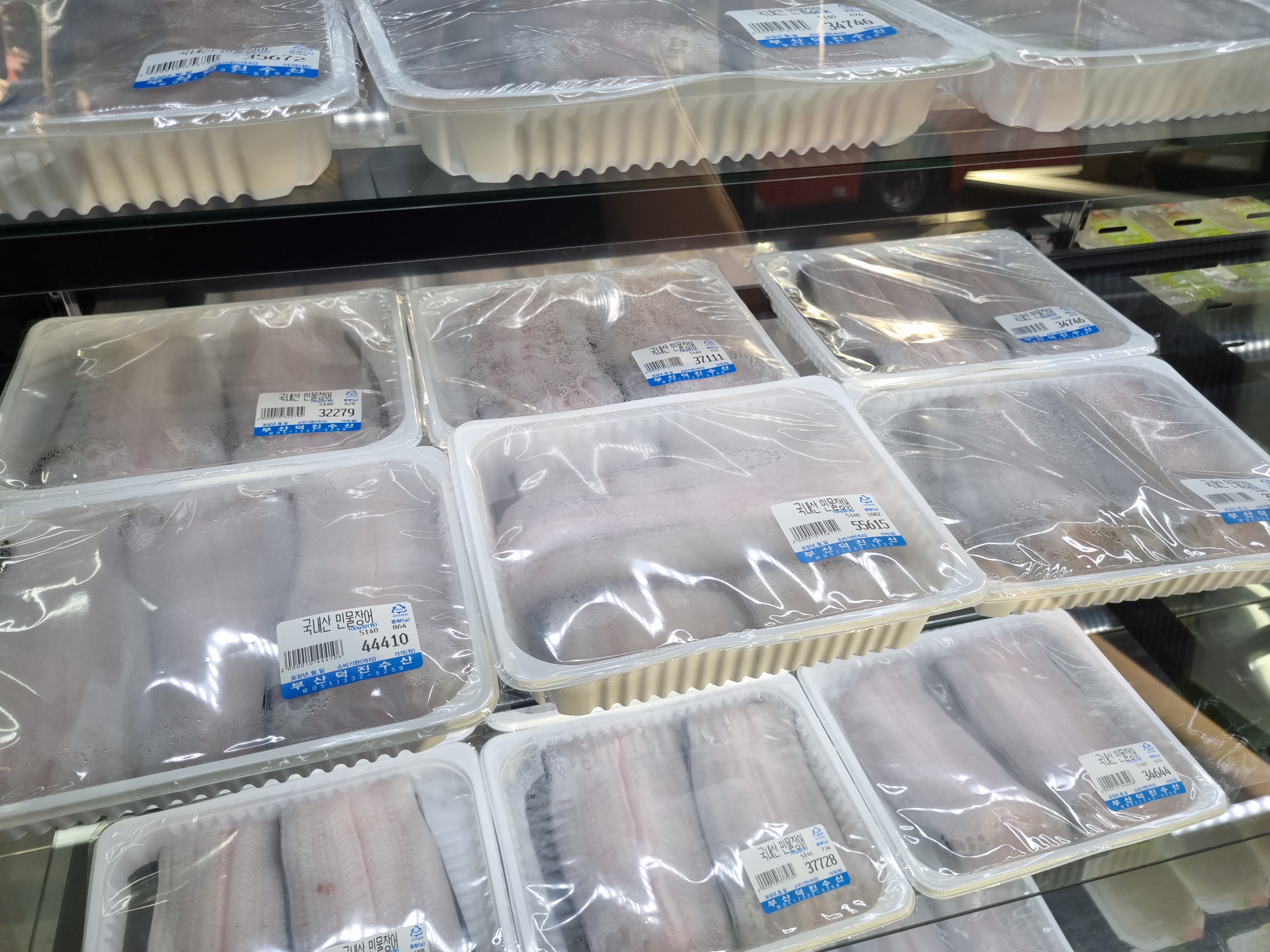 덕진수산 민물장어 직판장 사진 3