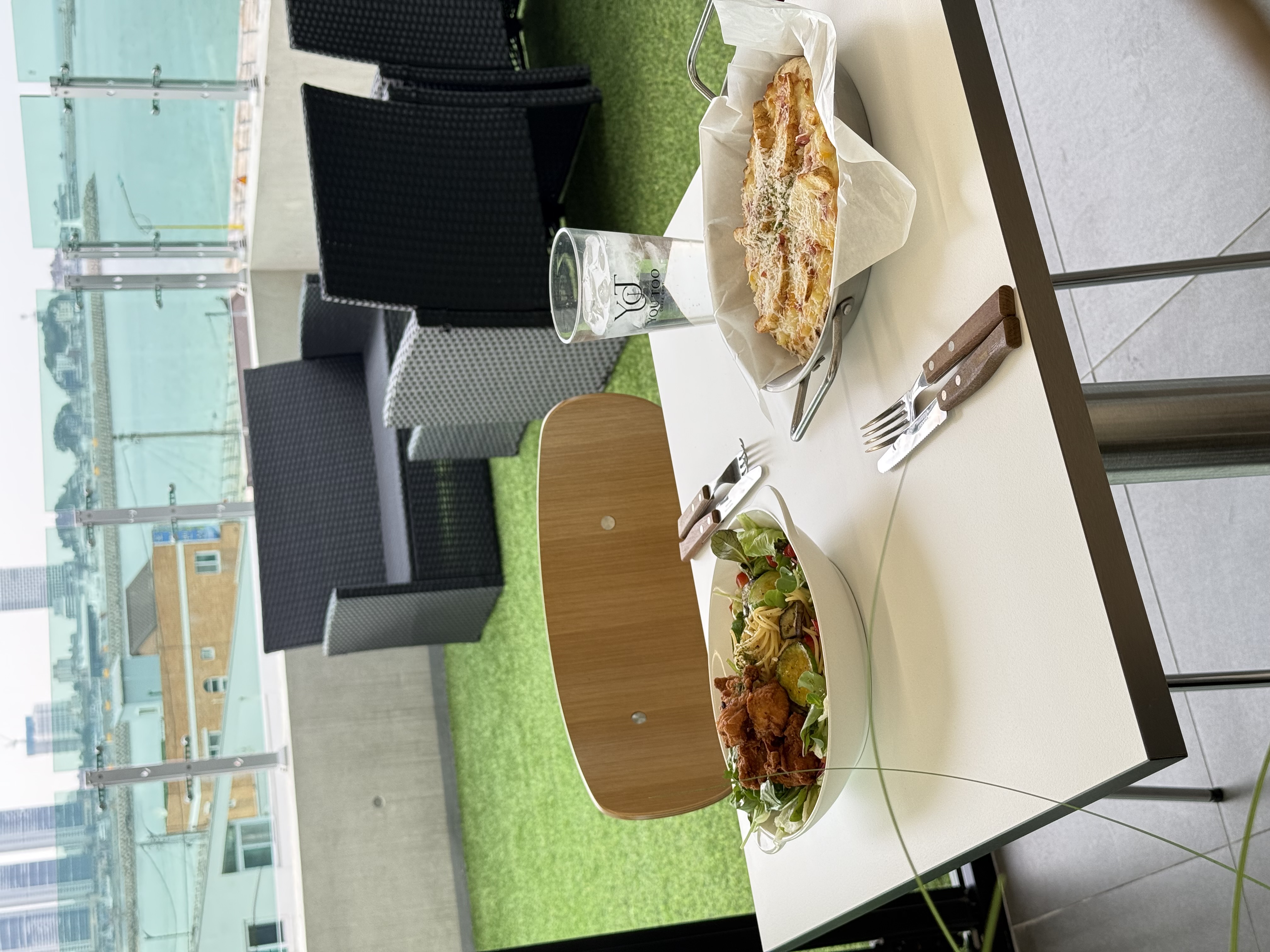 유투베이커리카페 5