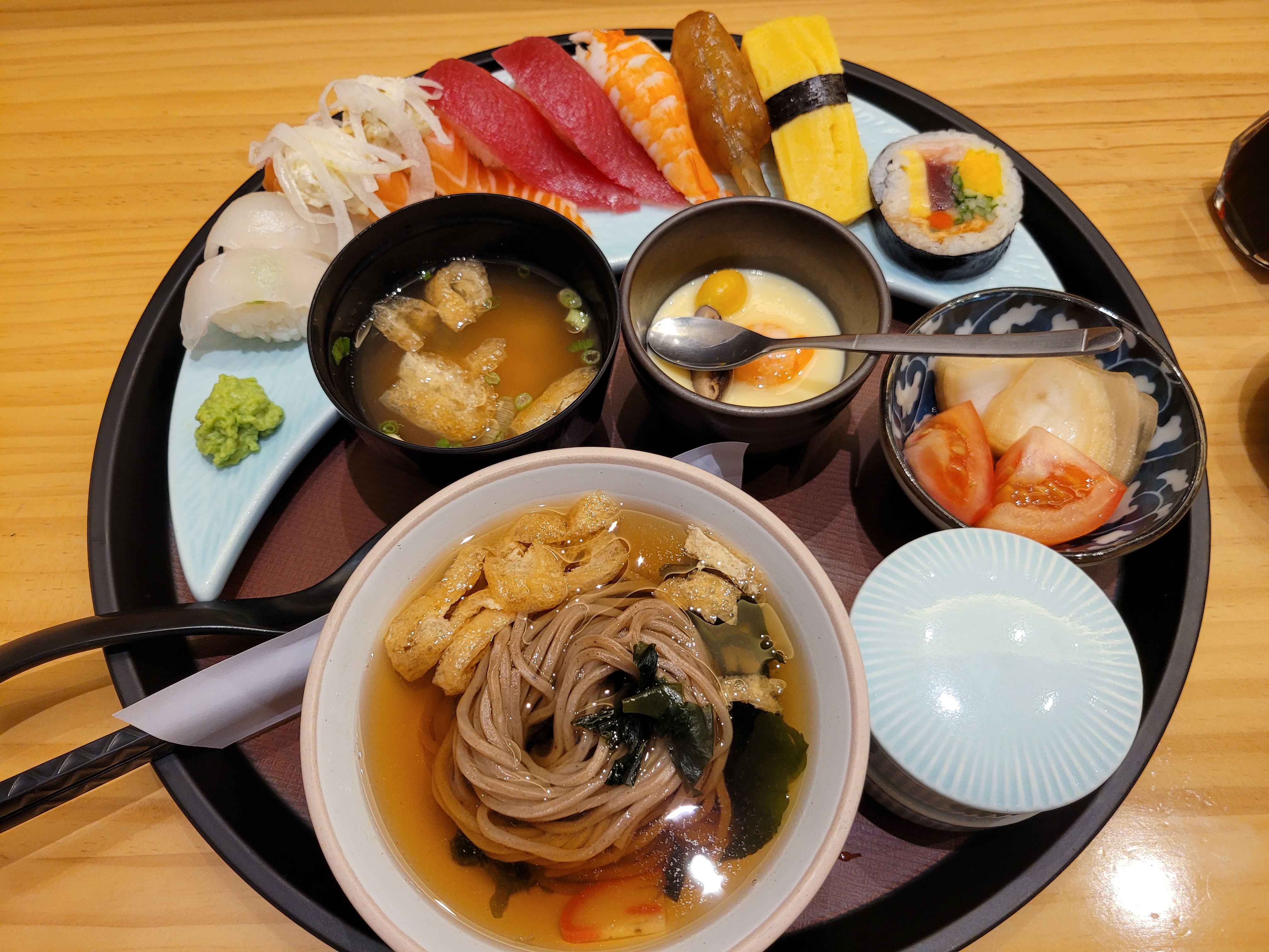 Sangmuchobap gimhaenaedongjeom (상무초밥 김해내동점) 1