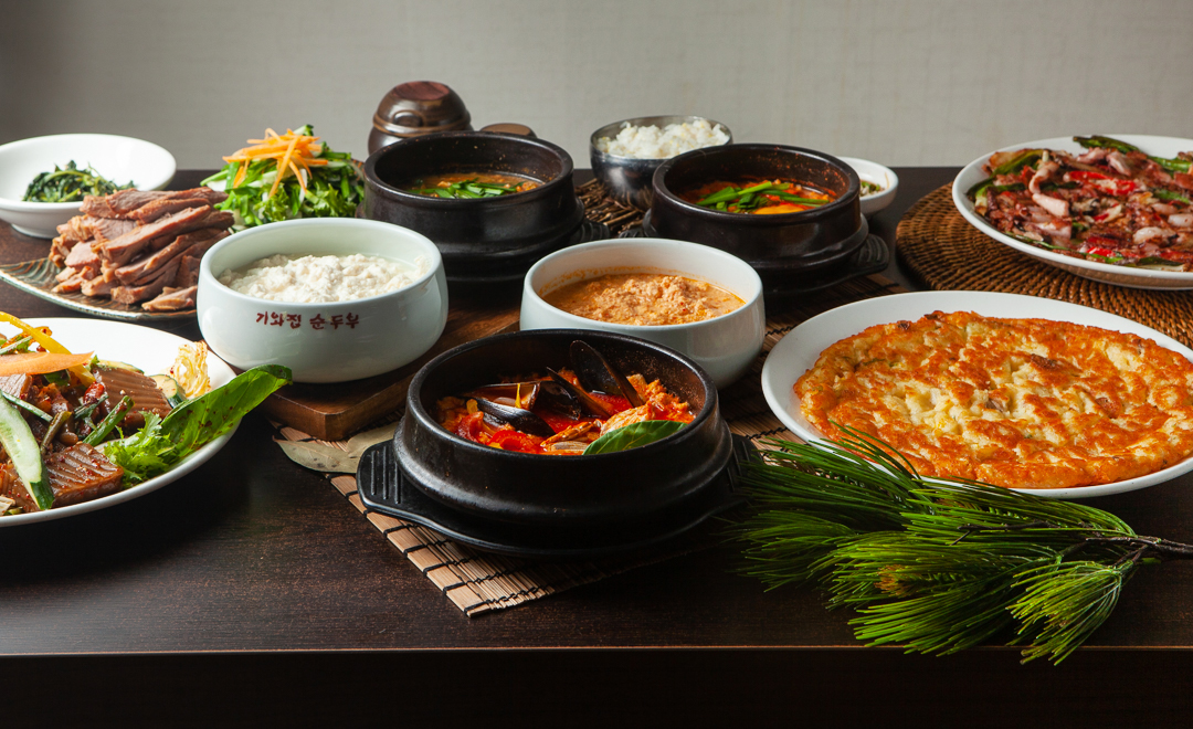 Giwajipsundubu (기와집순두부) 2