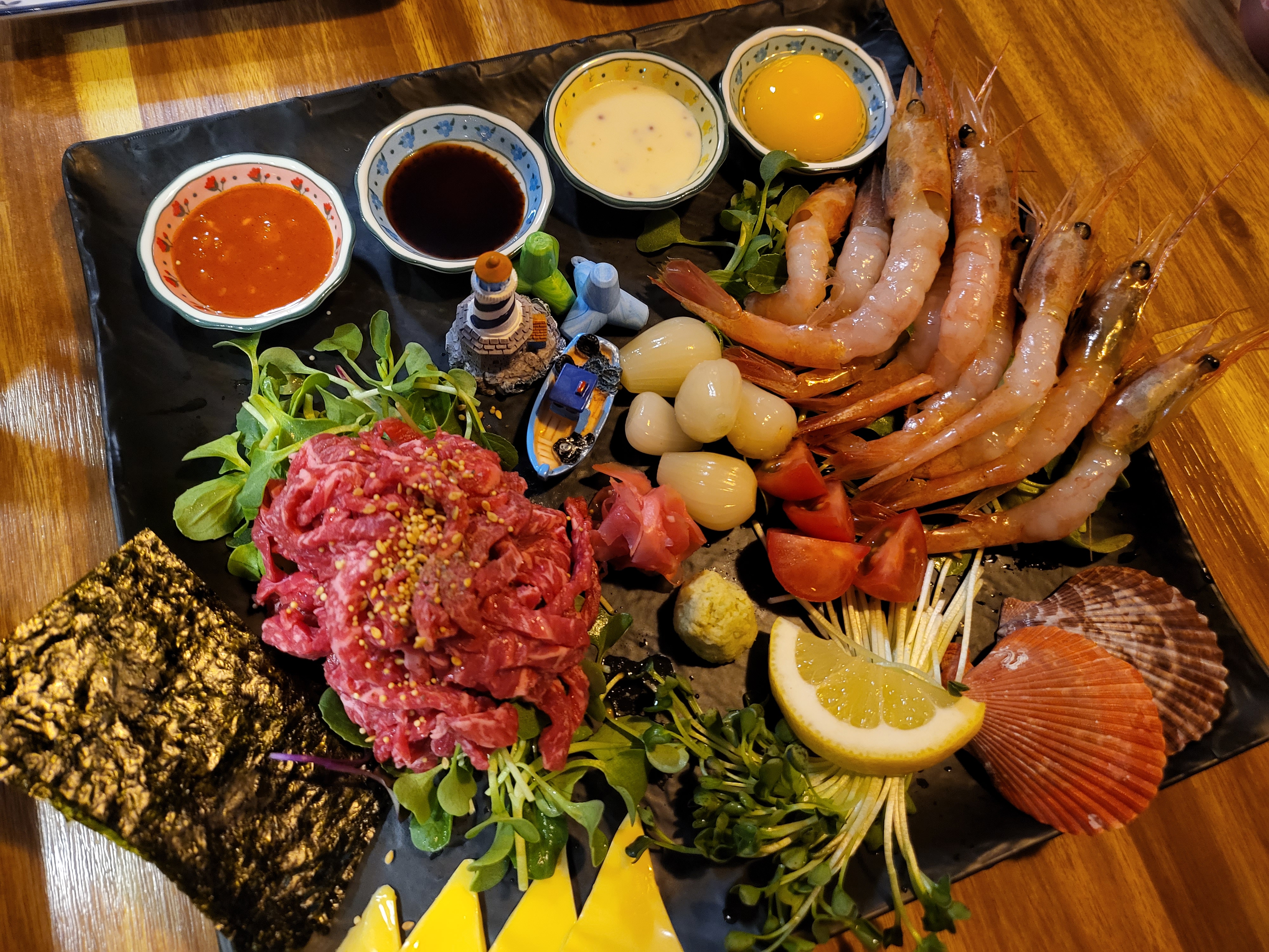 한우육회&단새우